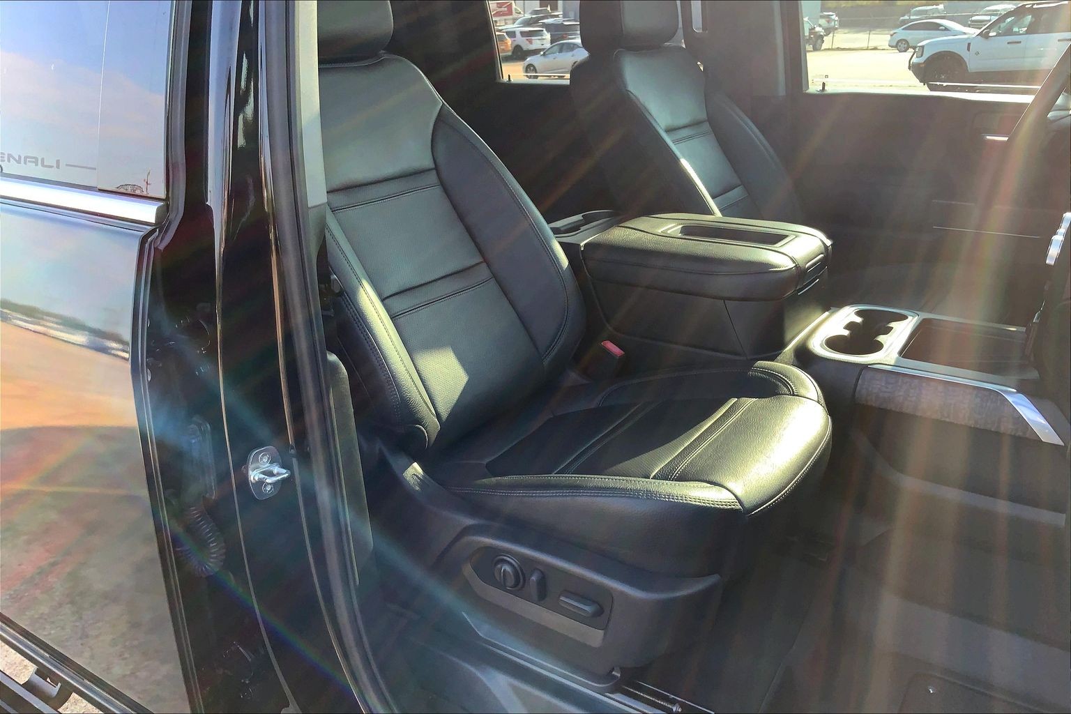 2022 GMC Sierra 2500HD Denali - 5