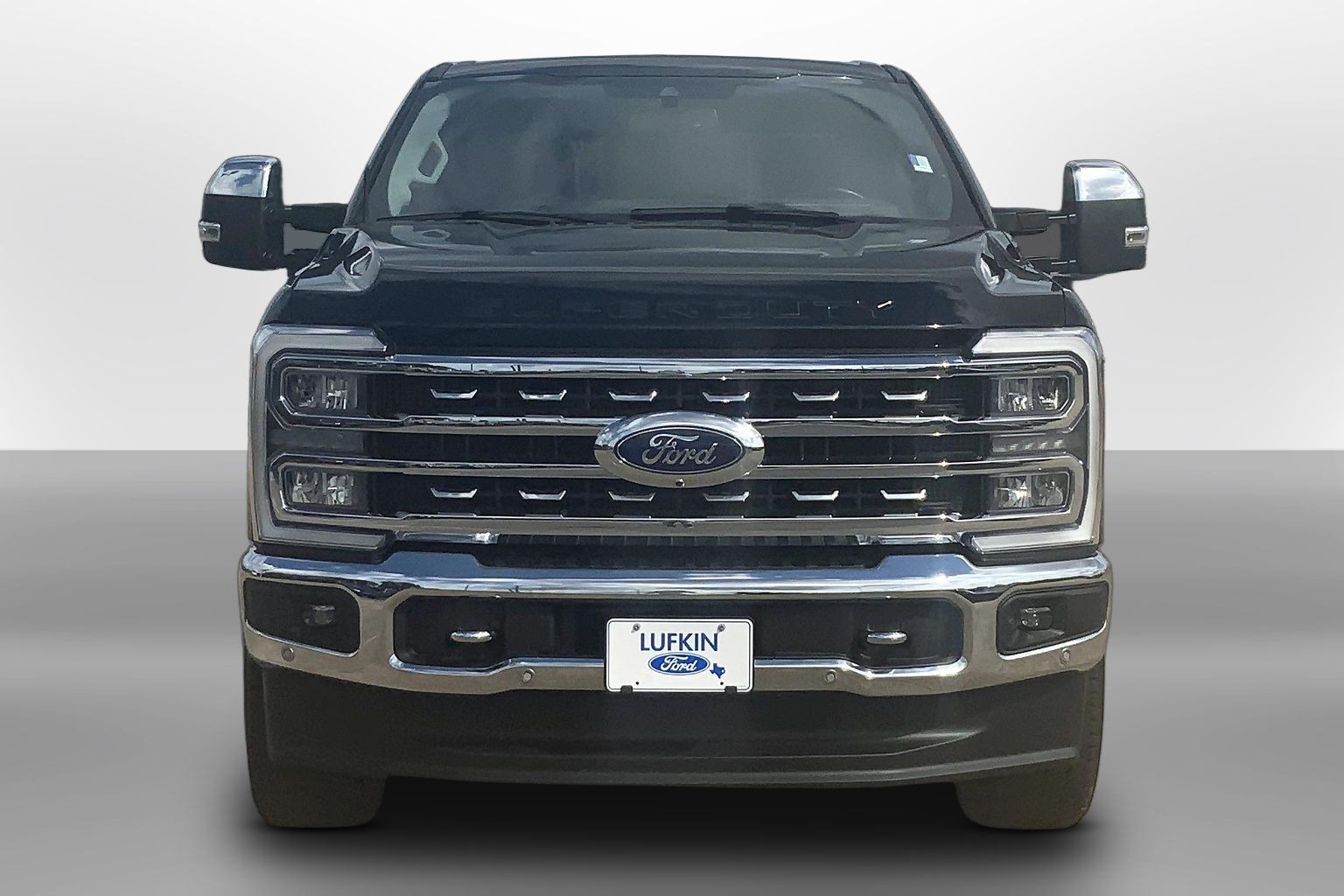2024 Ford Super Duty F-250 SRW photo 2 of 32