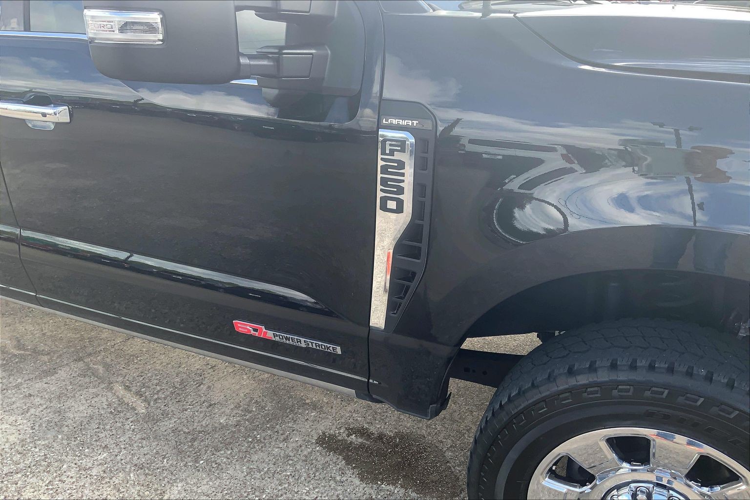 2024 Ford Super Duty F-250 SRW photo 7 of 32