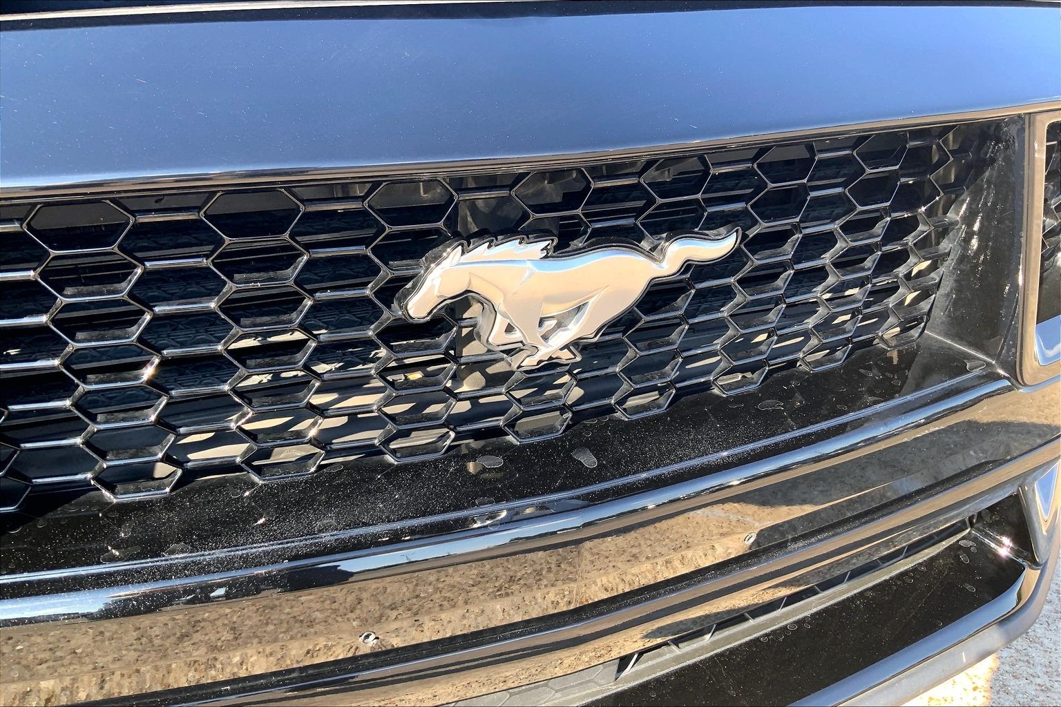 2024 Ford Mustang photo 31 of 33