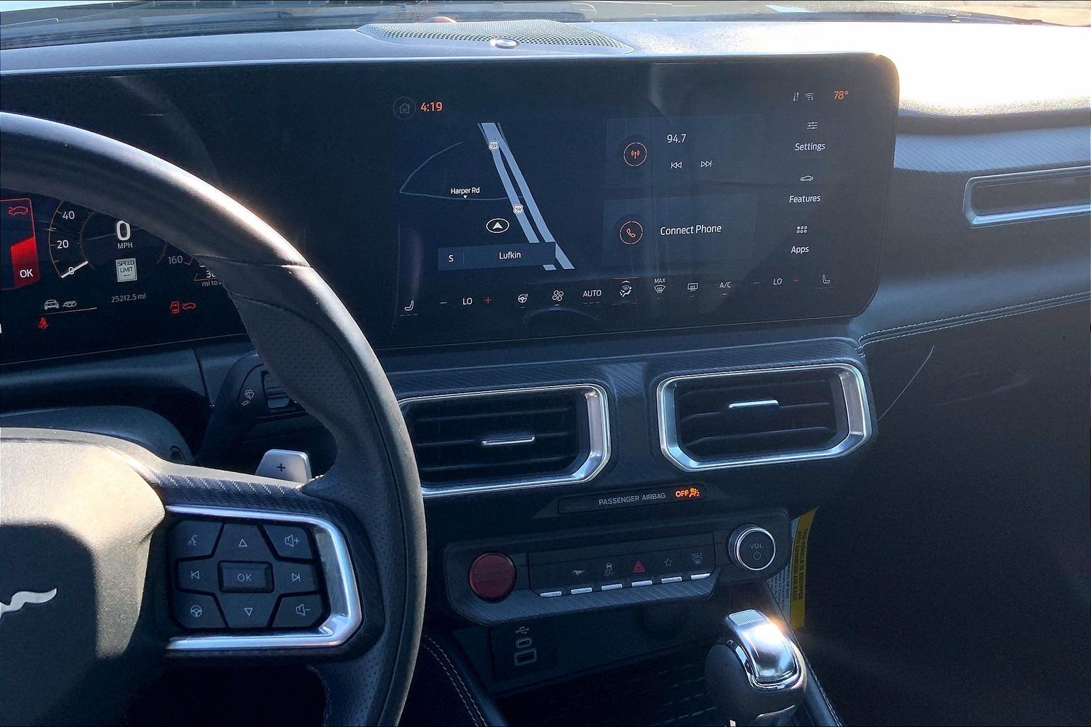 2024 Ford Mustang photo 5 of 33