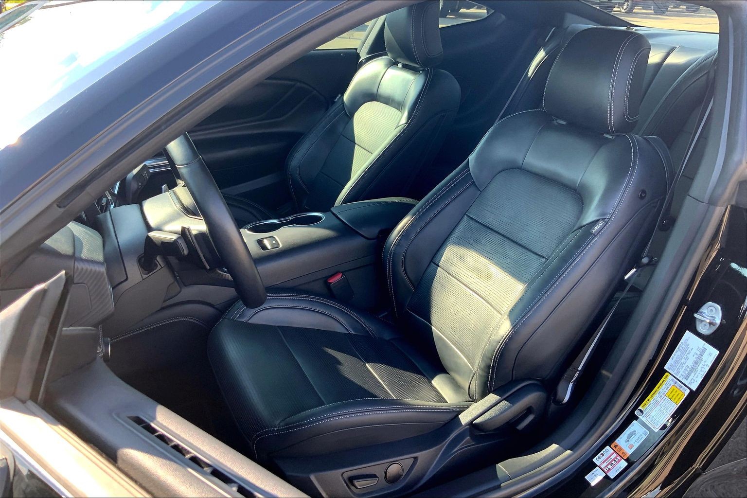 2024 Ford Mustang photo 25 of 33