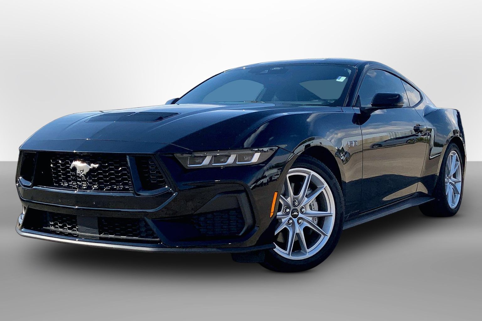 2024 Ford Mustang photo 12 of 33