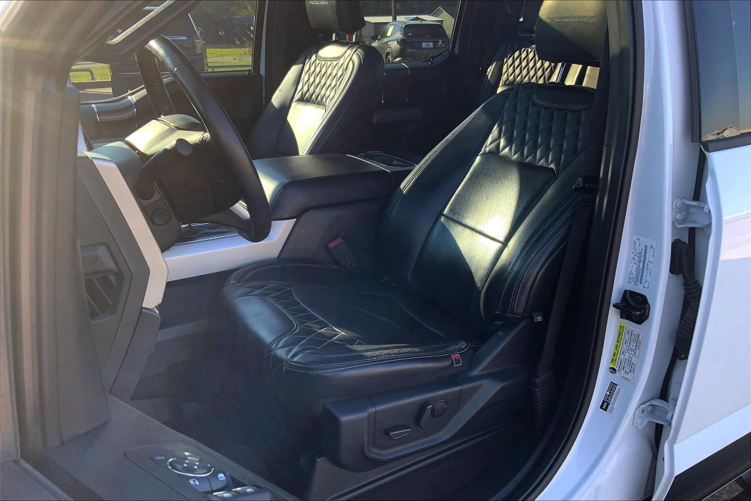 2020 Ford F-150 photo 25 of 33