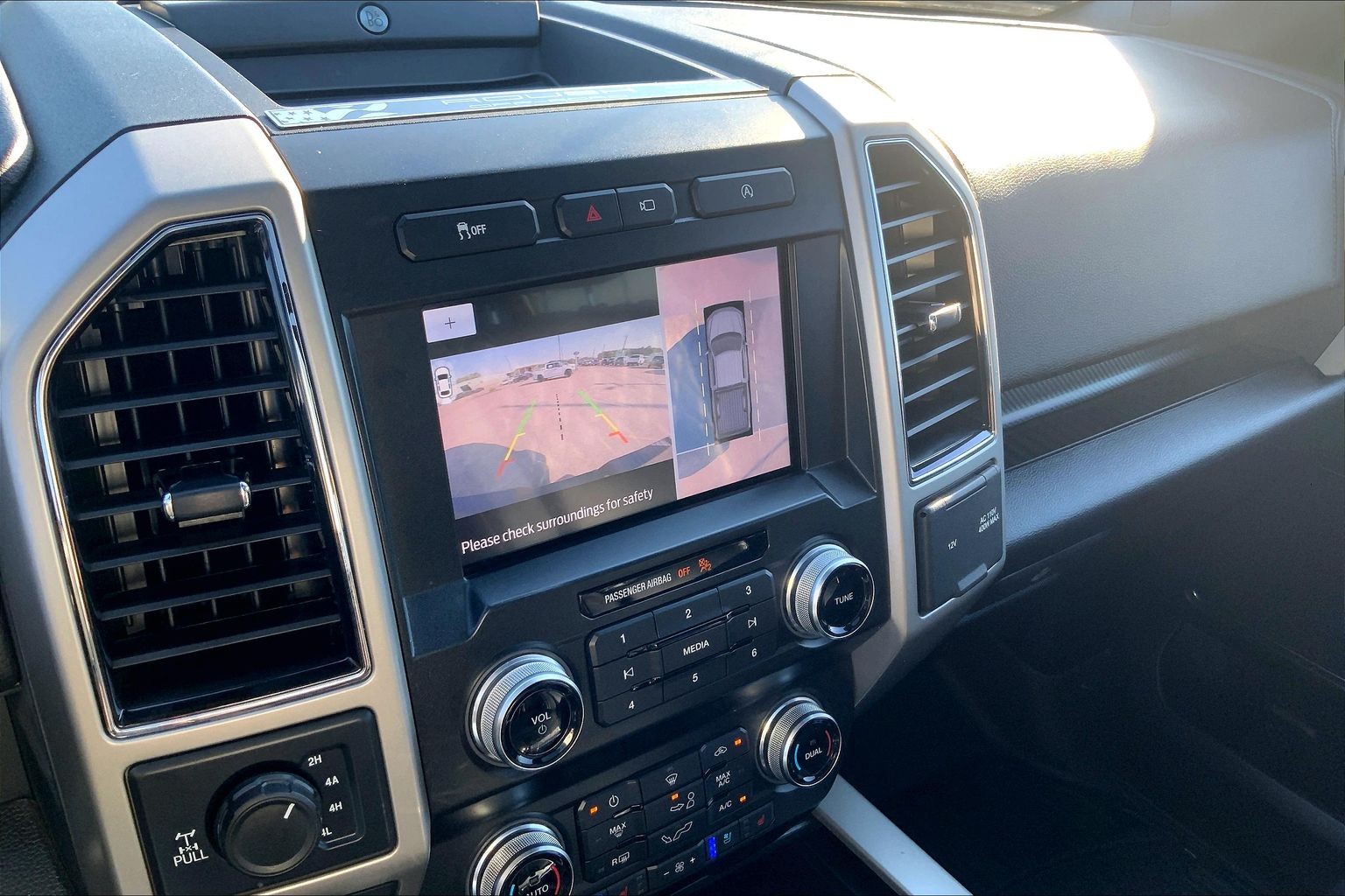 2020 Ford F-150 photo 21 of 33