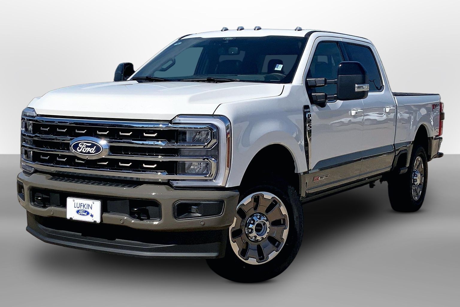 2027 Ford Super Duty F-250 SRW photo 2 of 13
