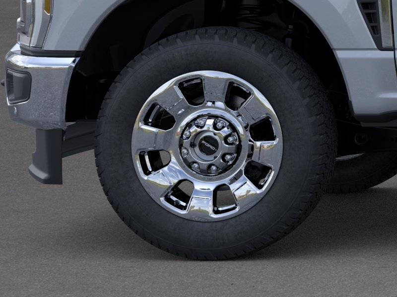 2026 Ford Super Duty F-350 SRW LARIAT Glacier Gray Metallic Tri-Coat at Lufkin Ford