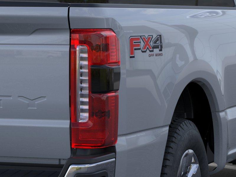 2026 Ford Super Duty F-350 SRW LARIAT Glacier Gray Metallic Tri-Coat at Lufkin Ford