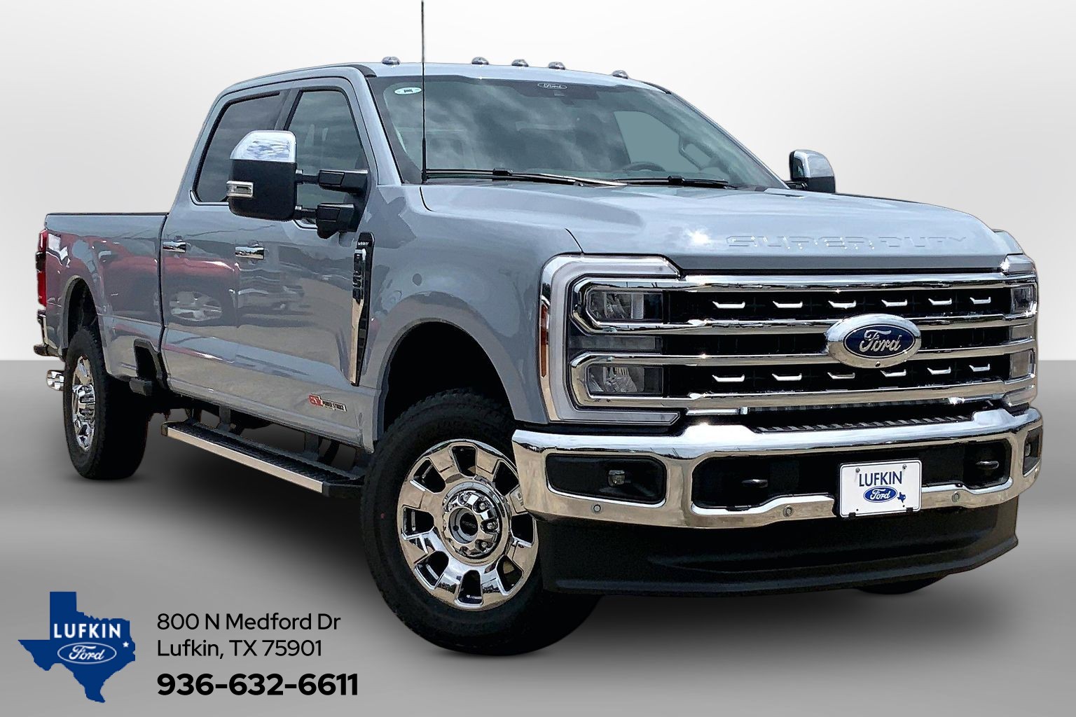 2026 Ford Super Duty F-350 SRW LARIAT Glacier Gray Metallic Tri-Coat at Lufkin Ford