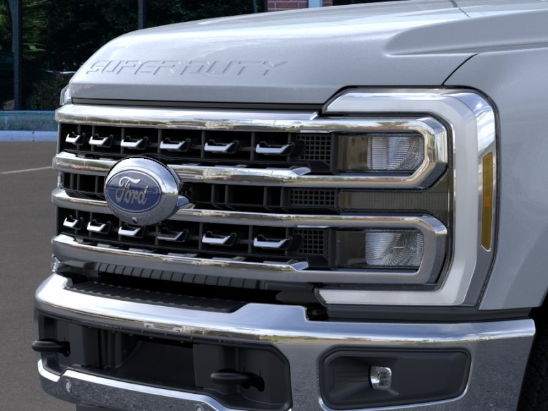 2026 Ford Super Duty F-350 SRW LARIAT Glacier Gray Metallic Tri-Coat at Lufkin Ford