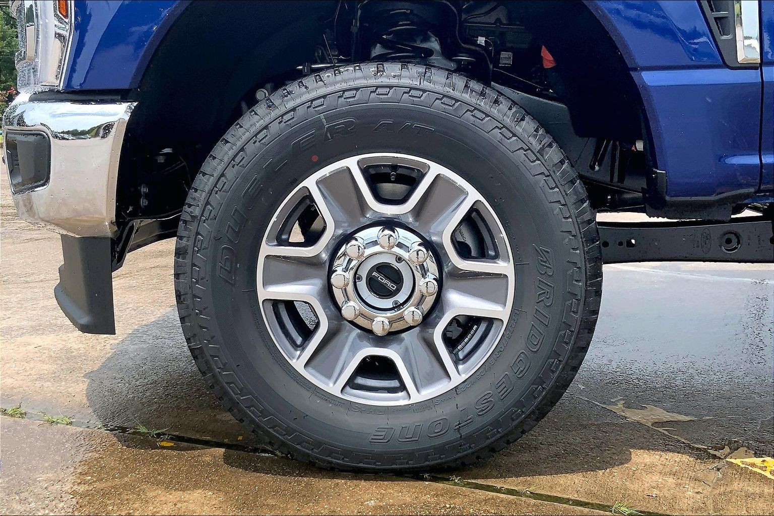 2026 Ford Super Duty F-250 SRW LARIAT Argon Blue at Lufkin Ford