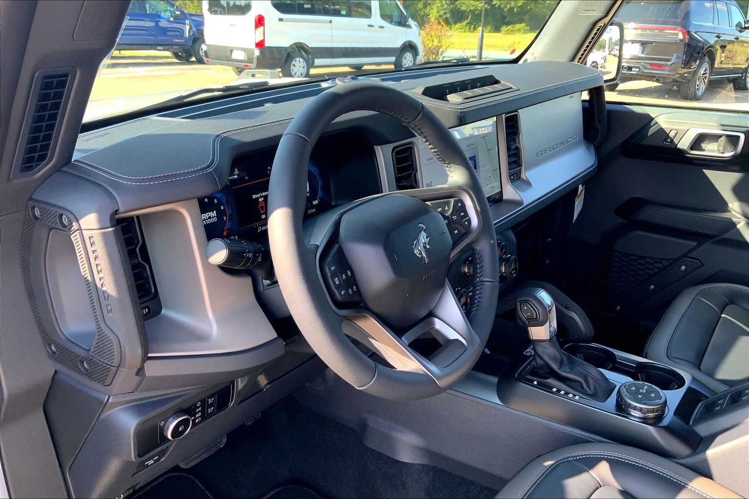2026 Ford Bronco photo 8 of 13