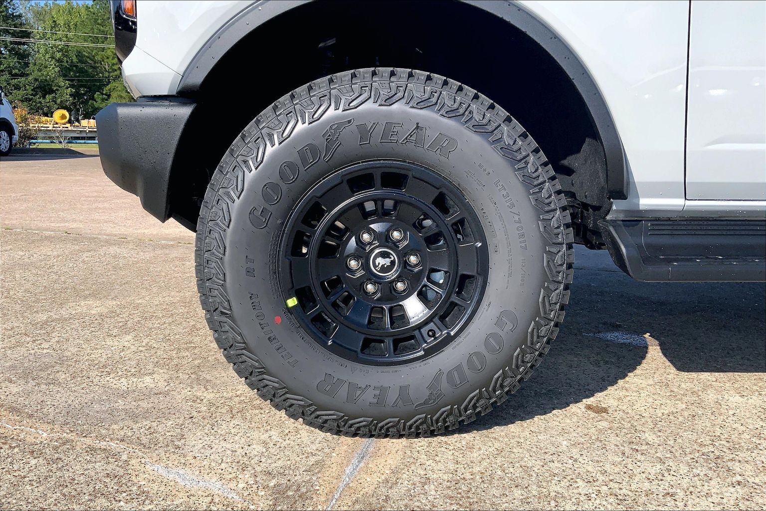 2026 Ford Bronco photo 12 of 13