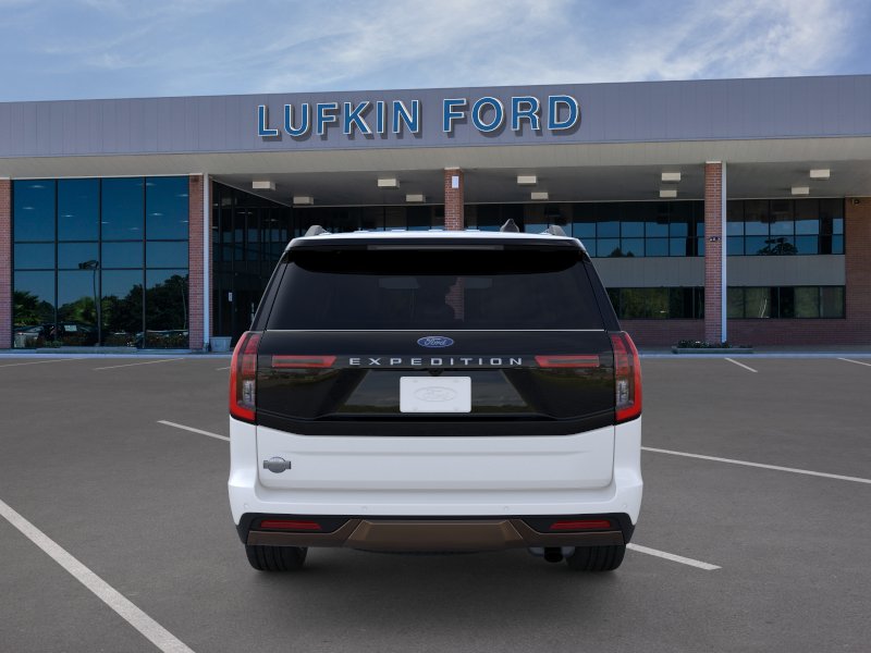 2026 Ford Expedition King Ranch Star White Metallic Tri-Coat at Lufkin Ford