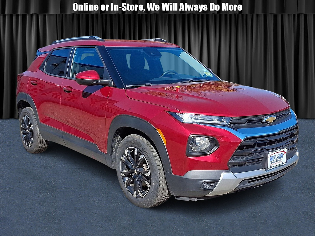 2021 Chevrolet Trailblazer LT available vehicle comparison