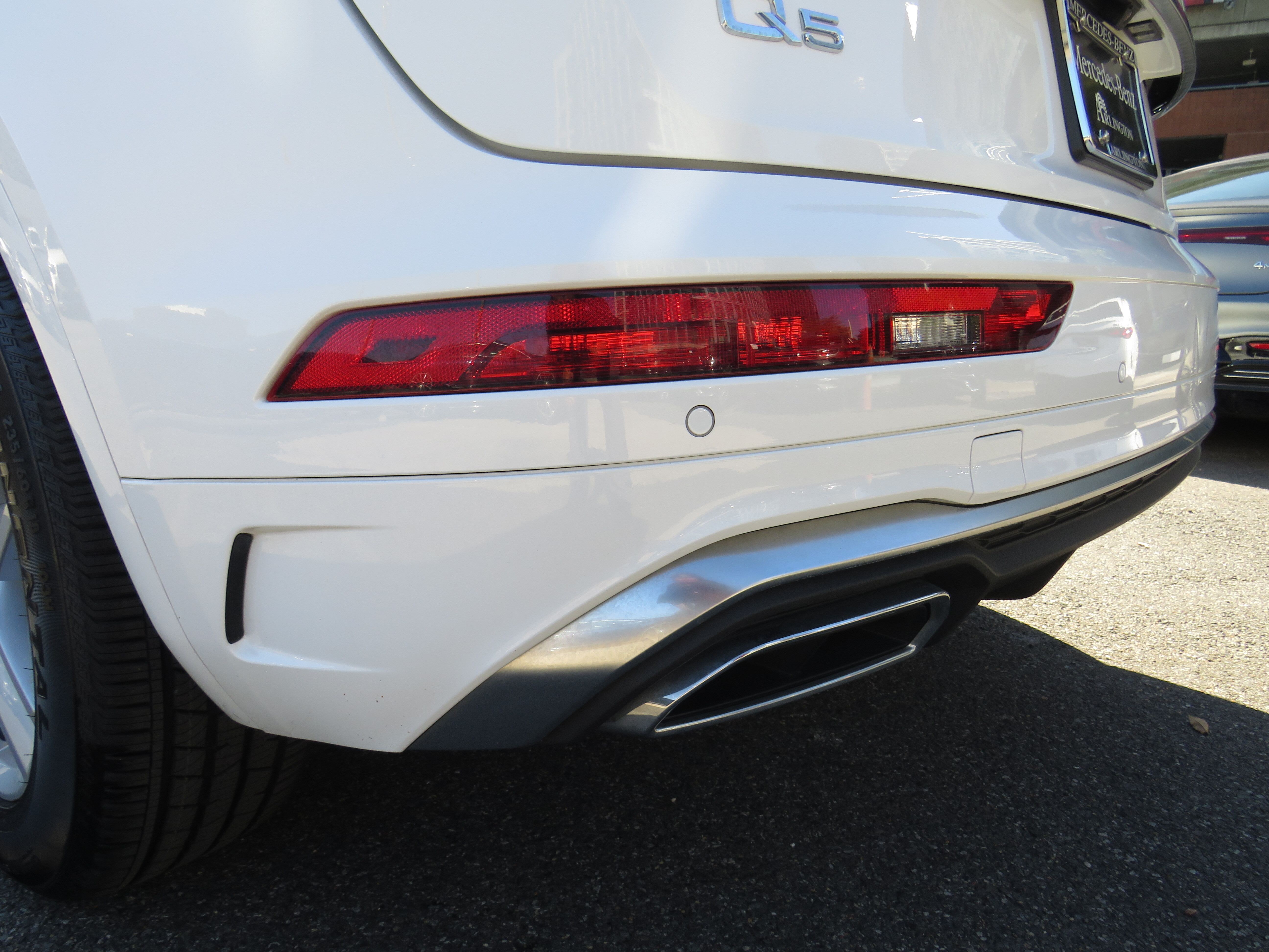 Used 2022 Ibis White Audi 2.0T quattro Premium S line image 33