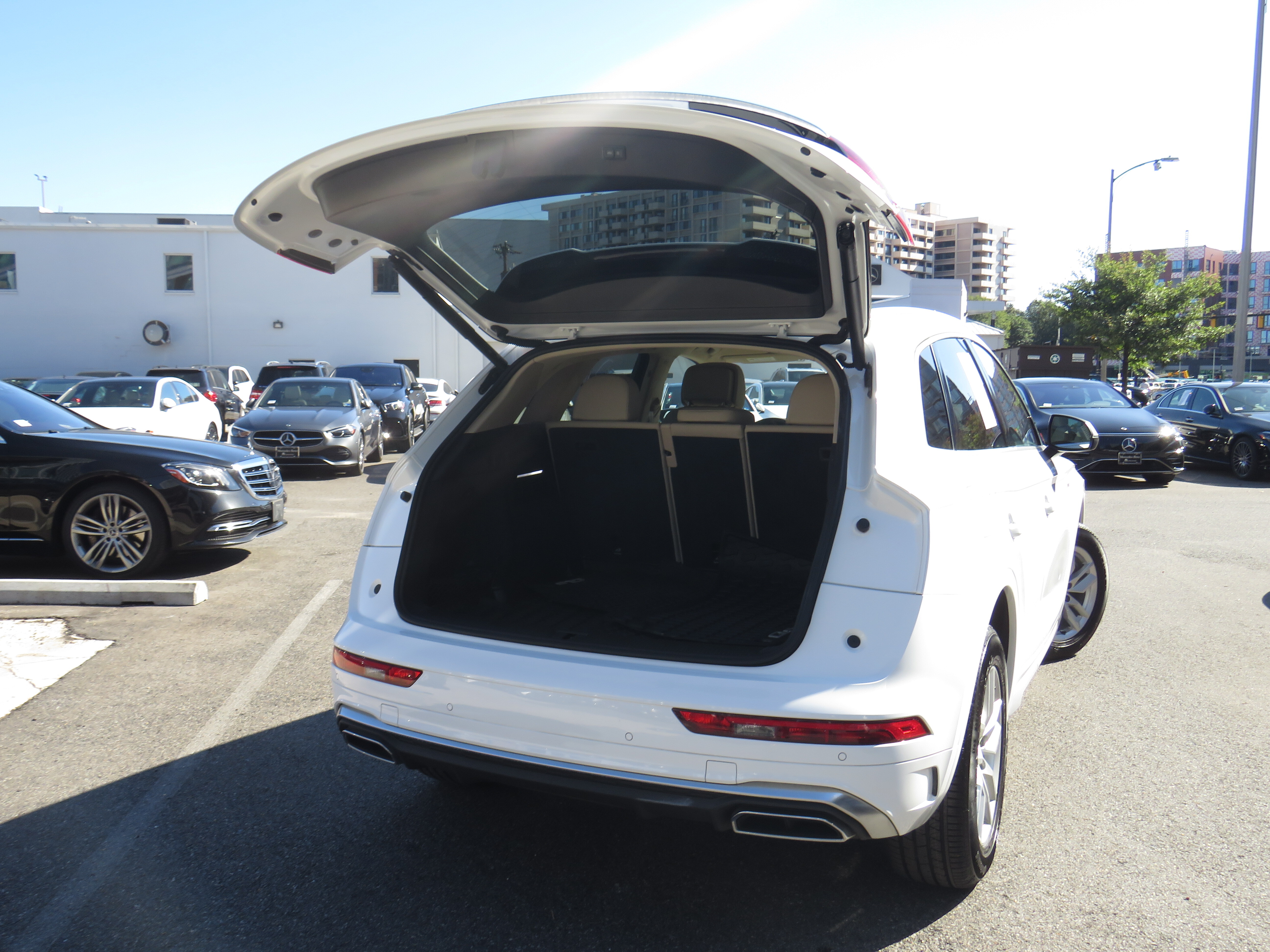Used 2022 Ibis White Audi 2.0T quattro Premium S line image 32