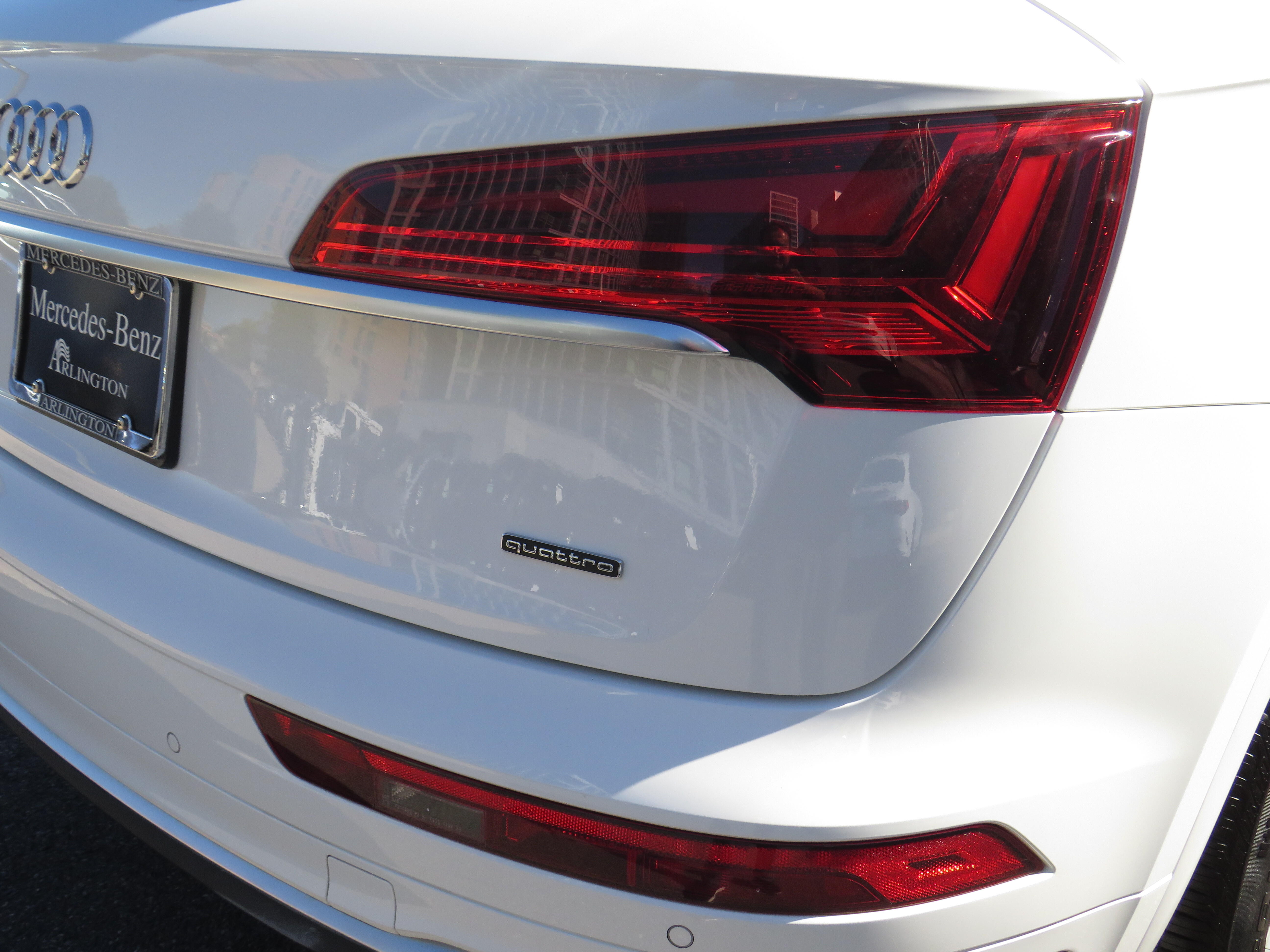 Used 2022 Ibis White Audi 2.0T quattro Premium S line image 31