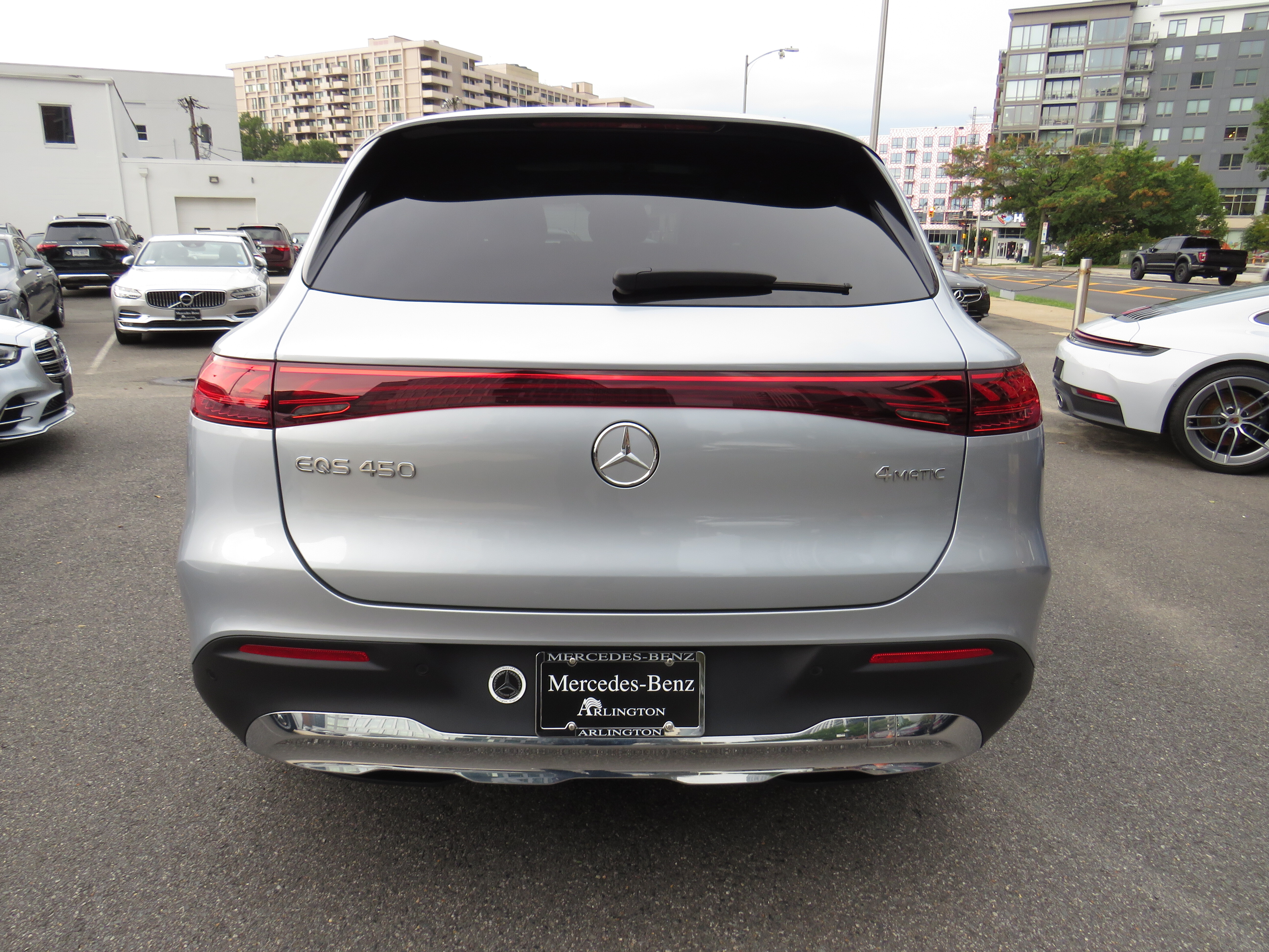 Certified Used 2023 Cirrus Silver Metallic Mercedes-Benz EQS 450 4MATIC® image 3