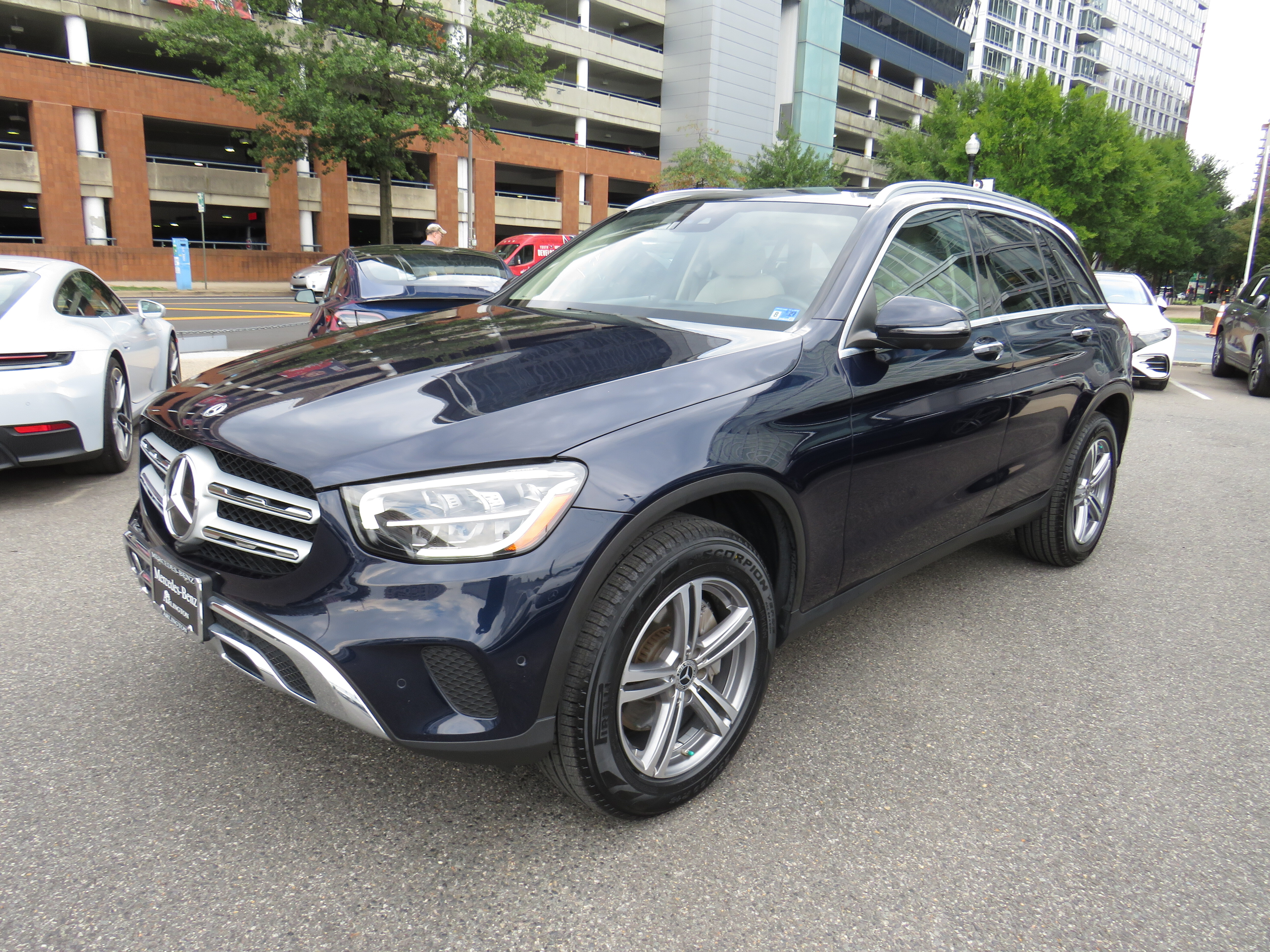 2022 Mercedes-Benz GLC