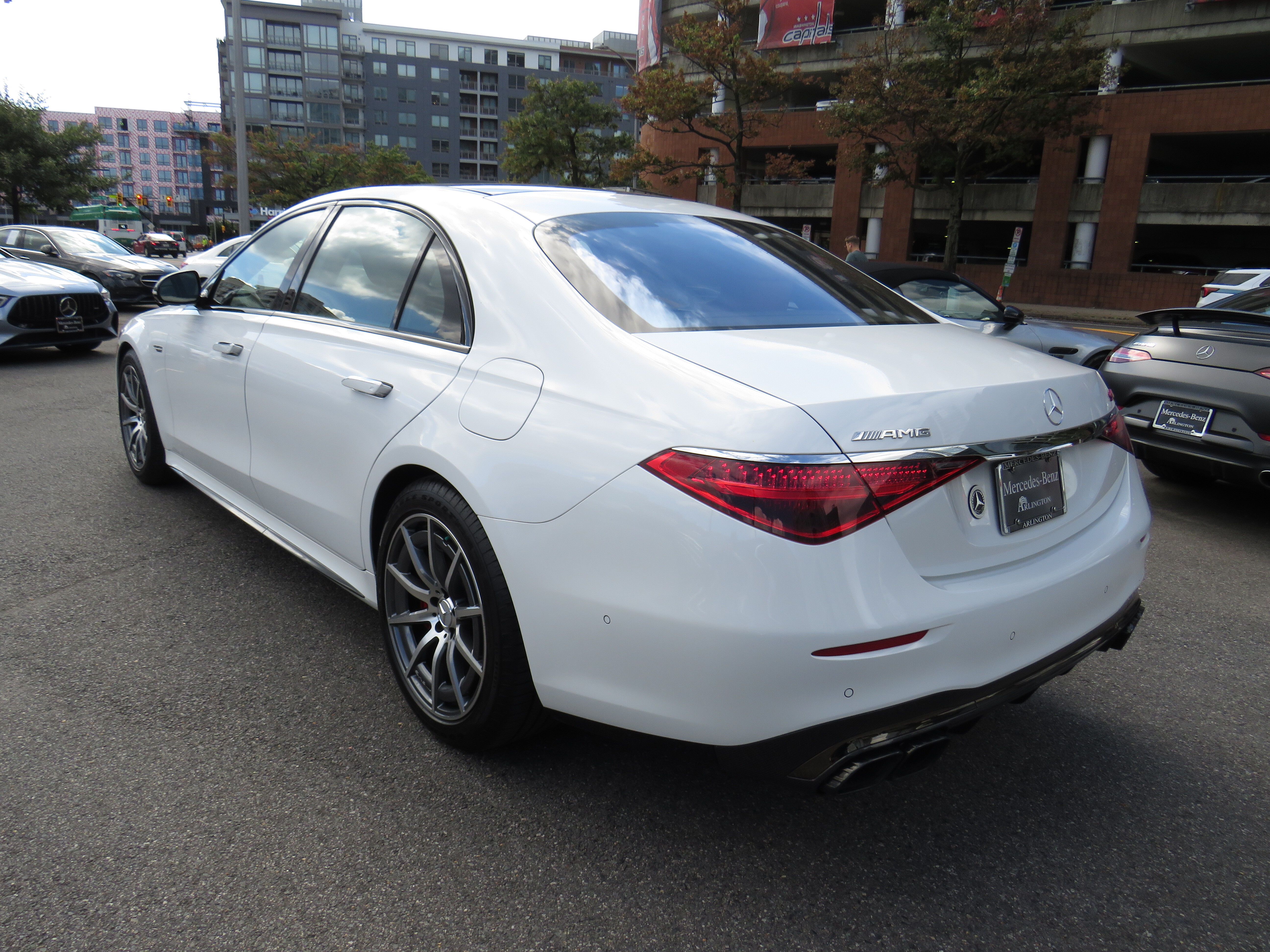 Certified Used 2024 MANUFAKTUR Moonlight White Metallic Mercedes-Benz AMG® S 63 E Performance image 2