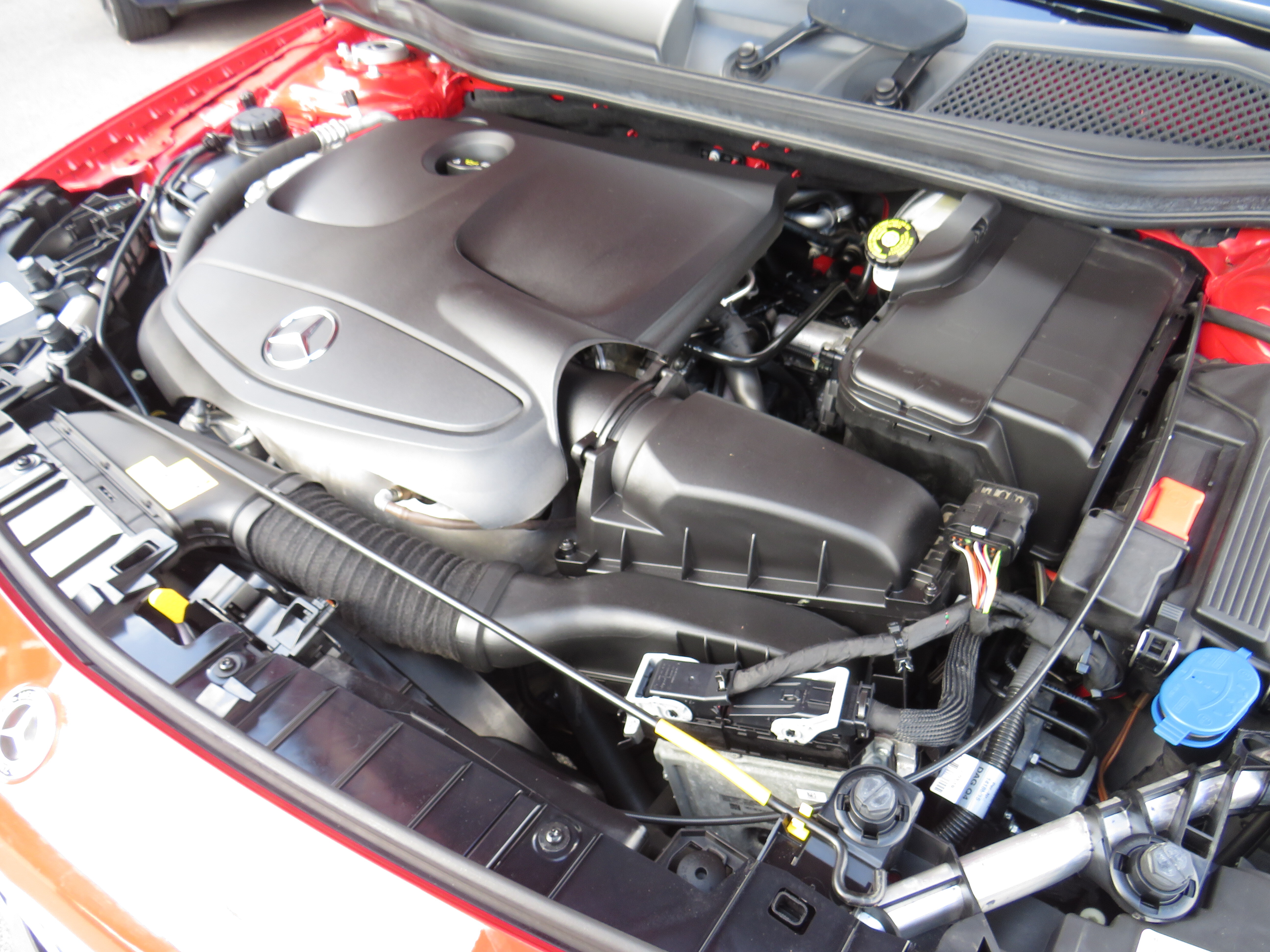 Used 2019 Jupiter Red Mercedes-Benz GLA 250 4MATIC® image 7