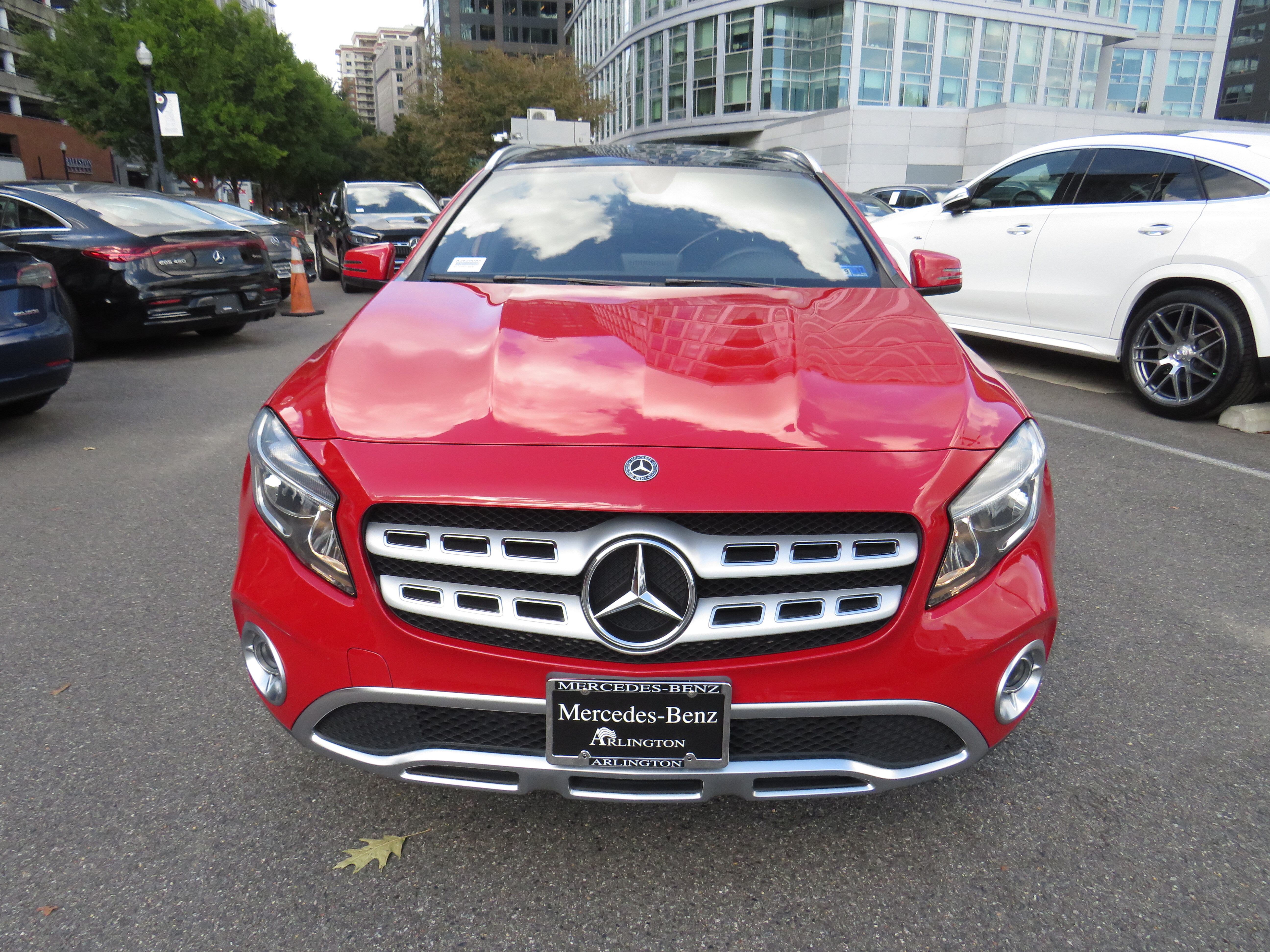 Used 2019 Jupiter Red Mercedes-Benz GLA 250 4MATIC® image 6