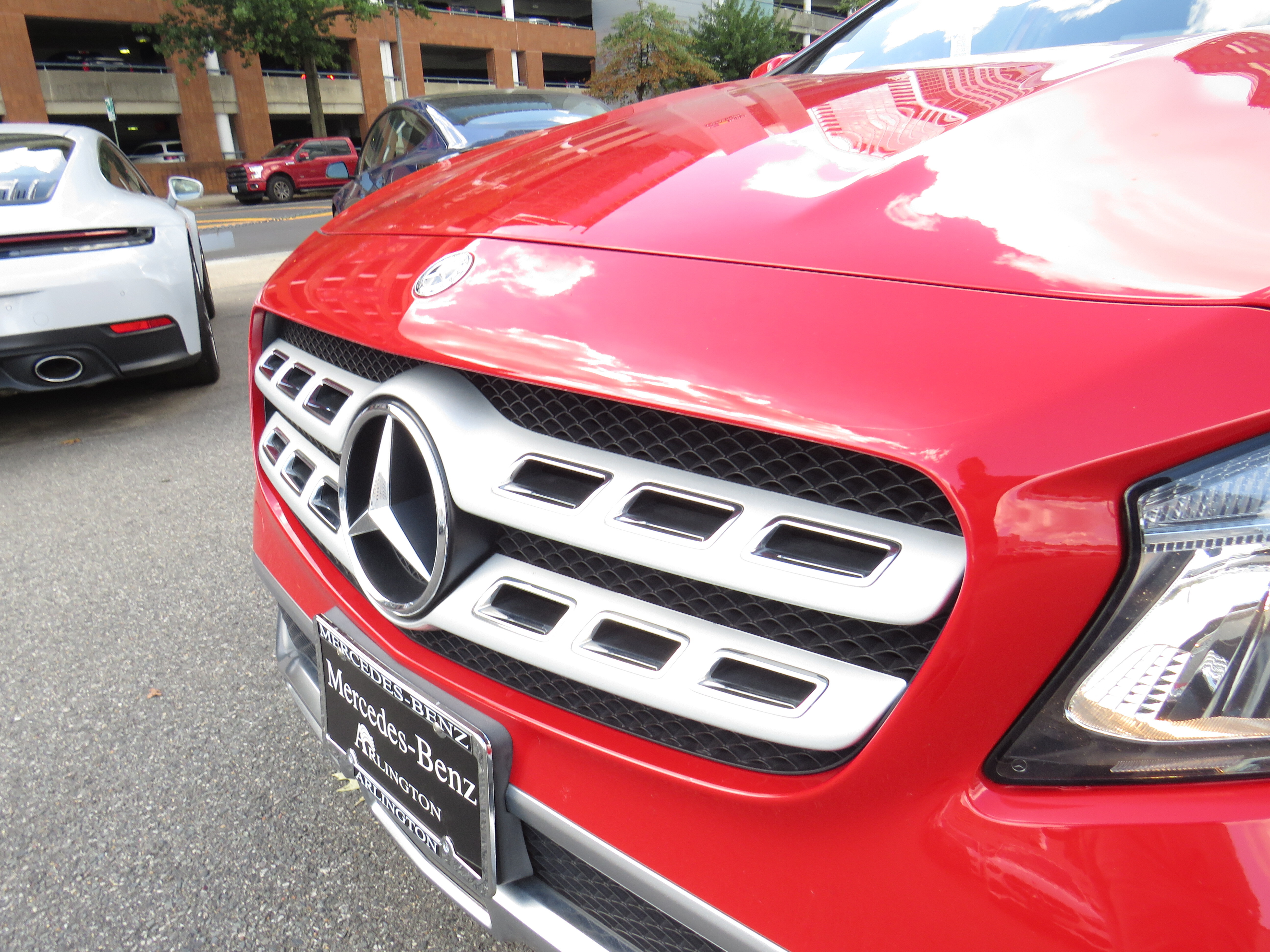 Used 2019 Jupiter Red Mercedes-Benz GLA 250 4MATIC® image 23