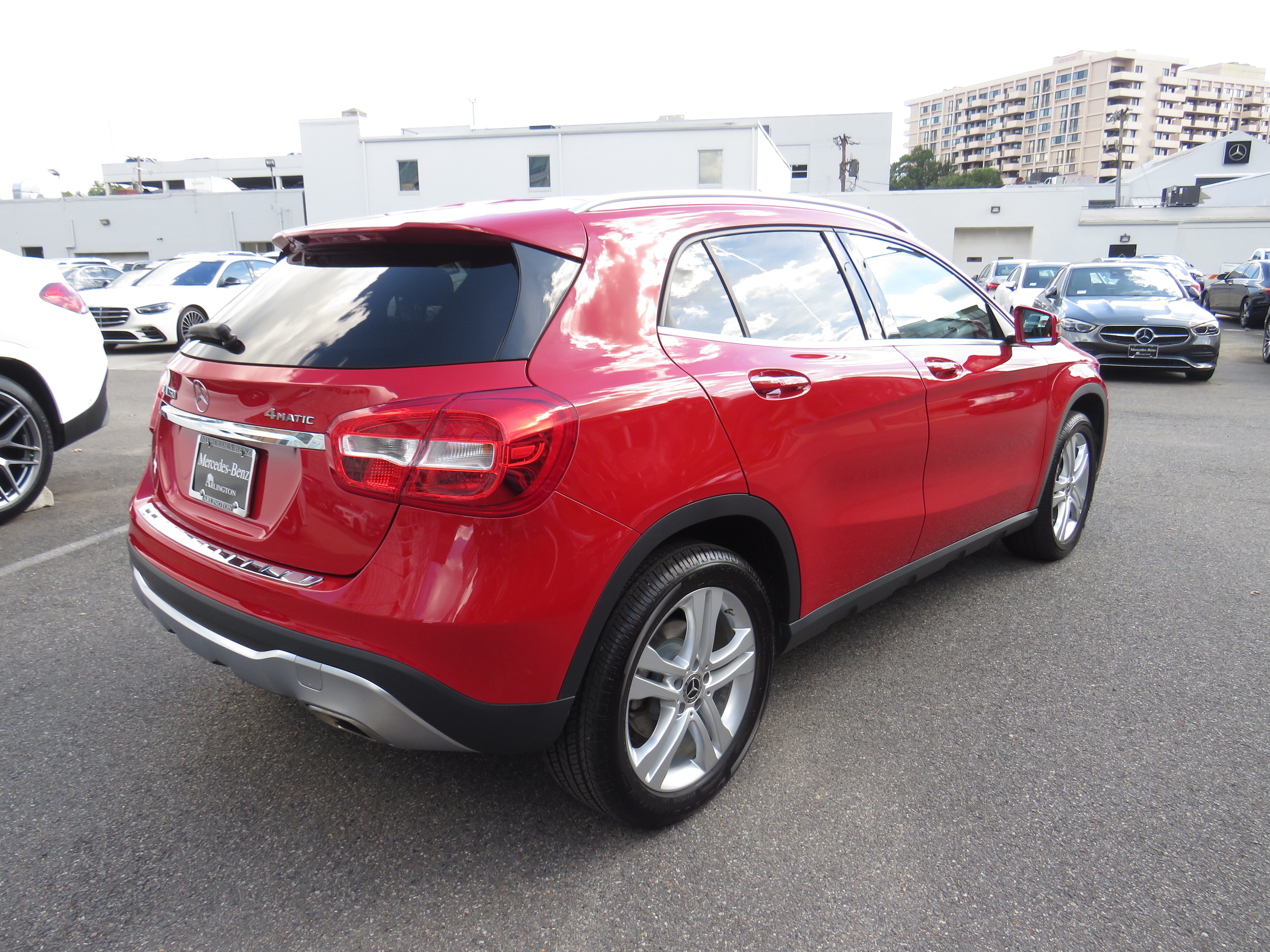 Used 2019 Jupiter Red Mercedes-Benz GLA 250 4MATIC® image 4