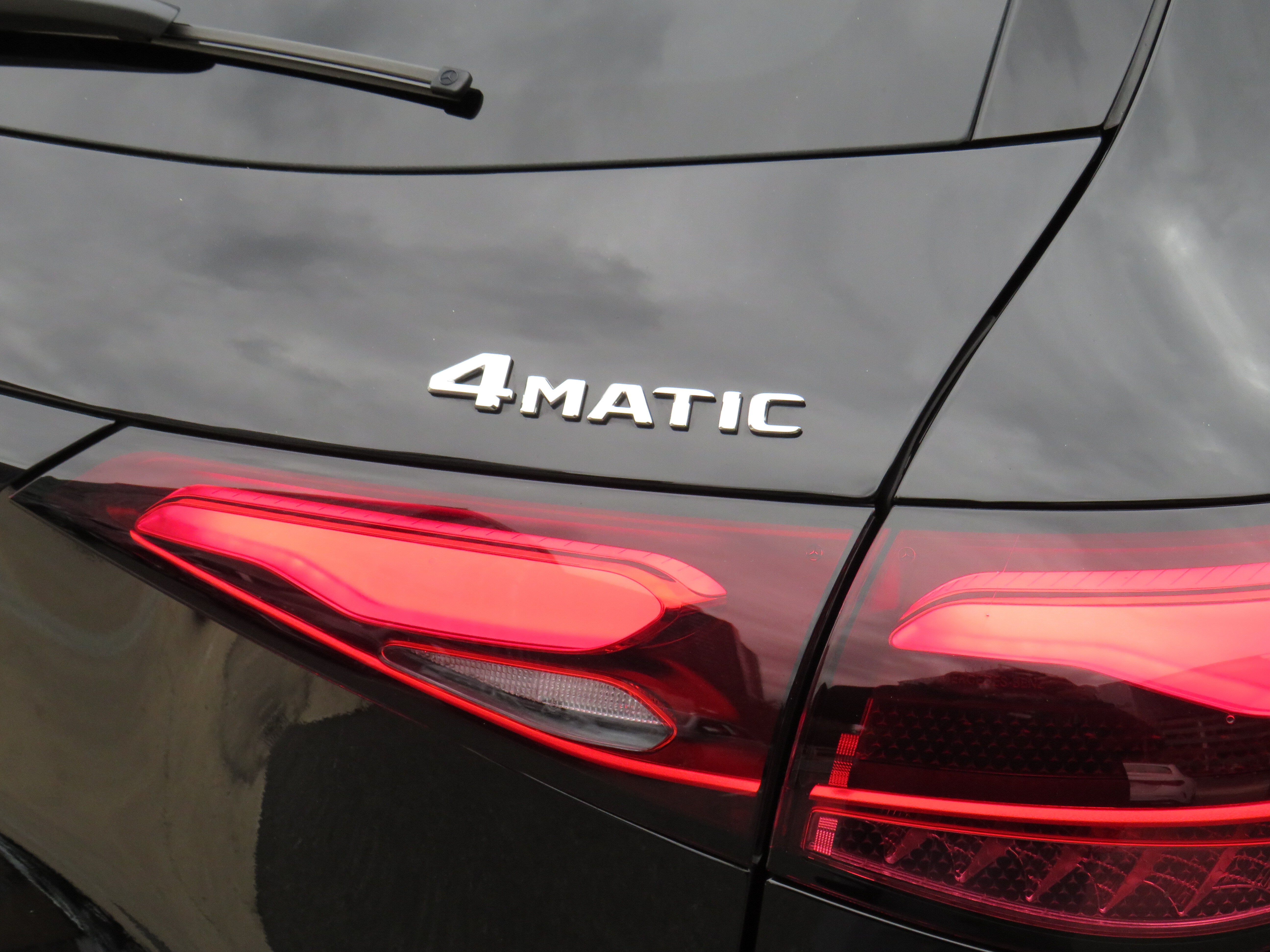 Used 2026 Black Mercedes-Benz GLC 300 4MATIC® image 30