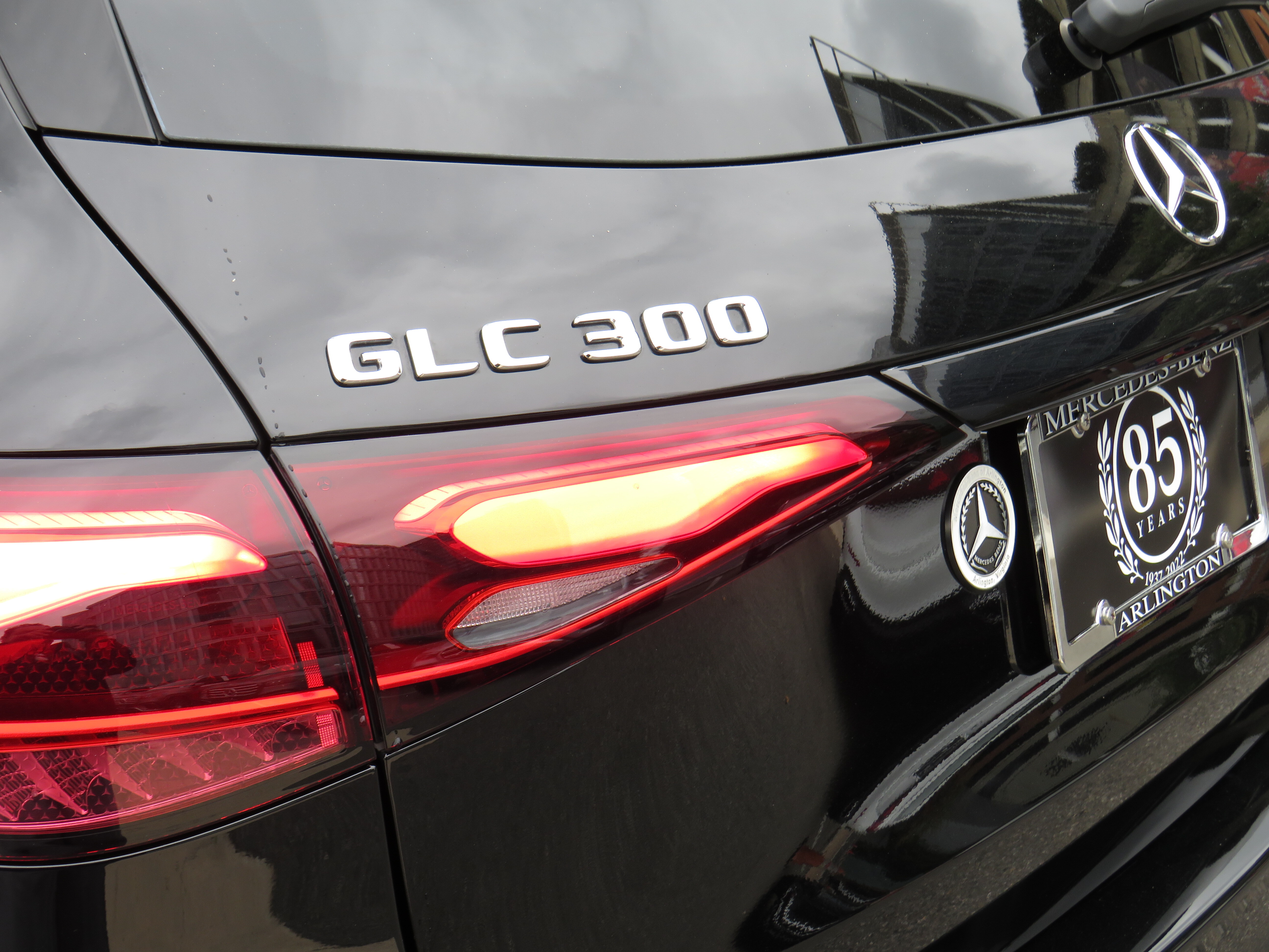 Used 2026 Black Mercedes-Benz GLC 300 4MATIC® image 29
