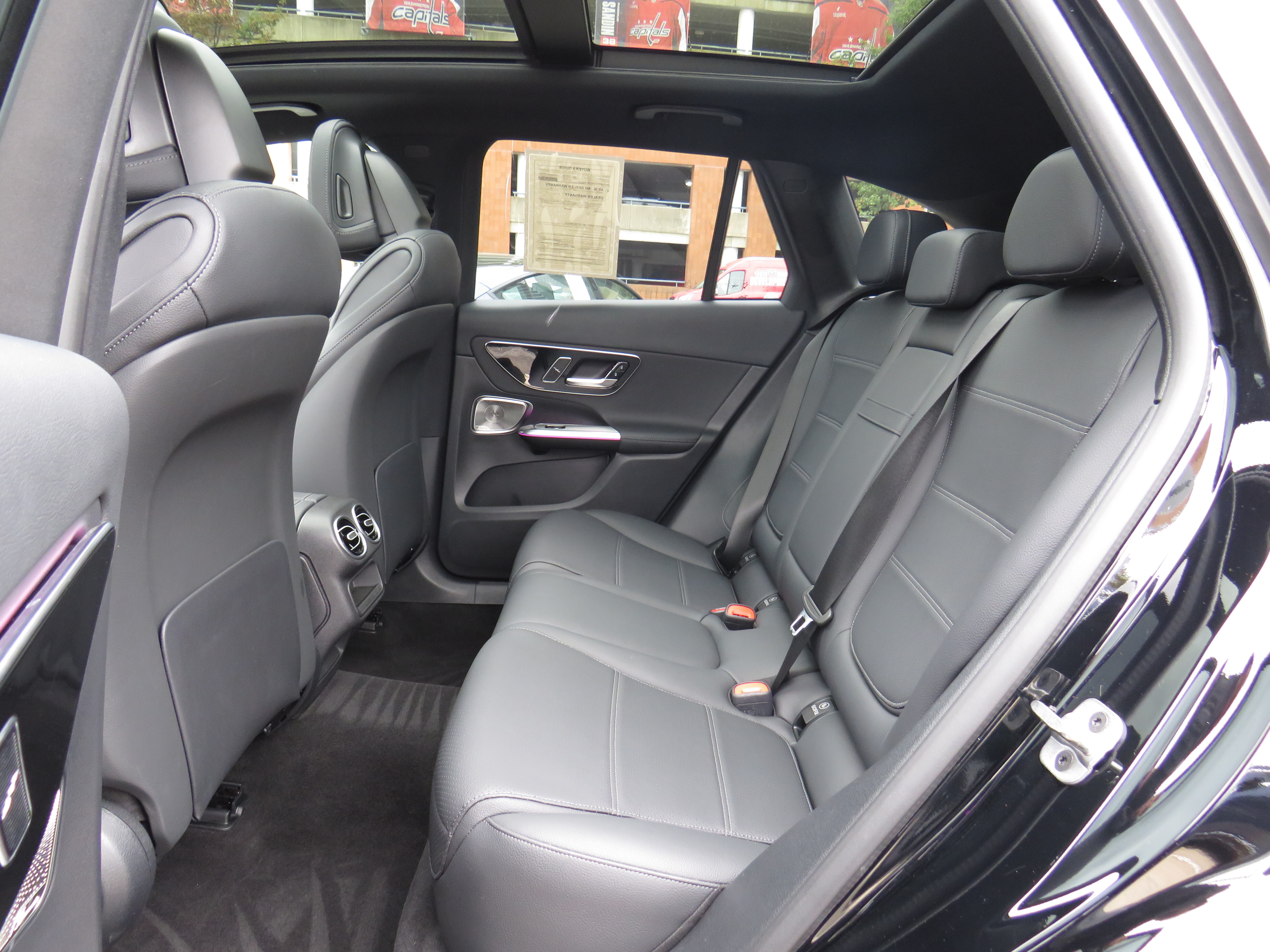 Used 2026 Black Mercedes-Benz GLC 300 4MATIC® image 21