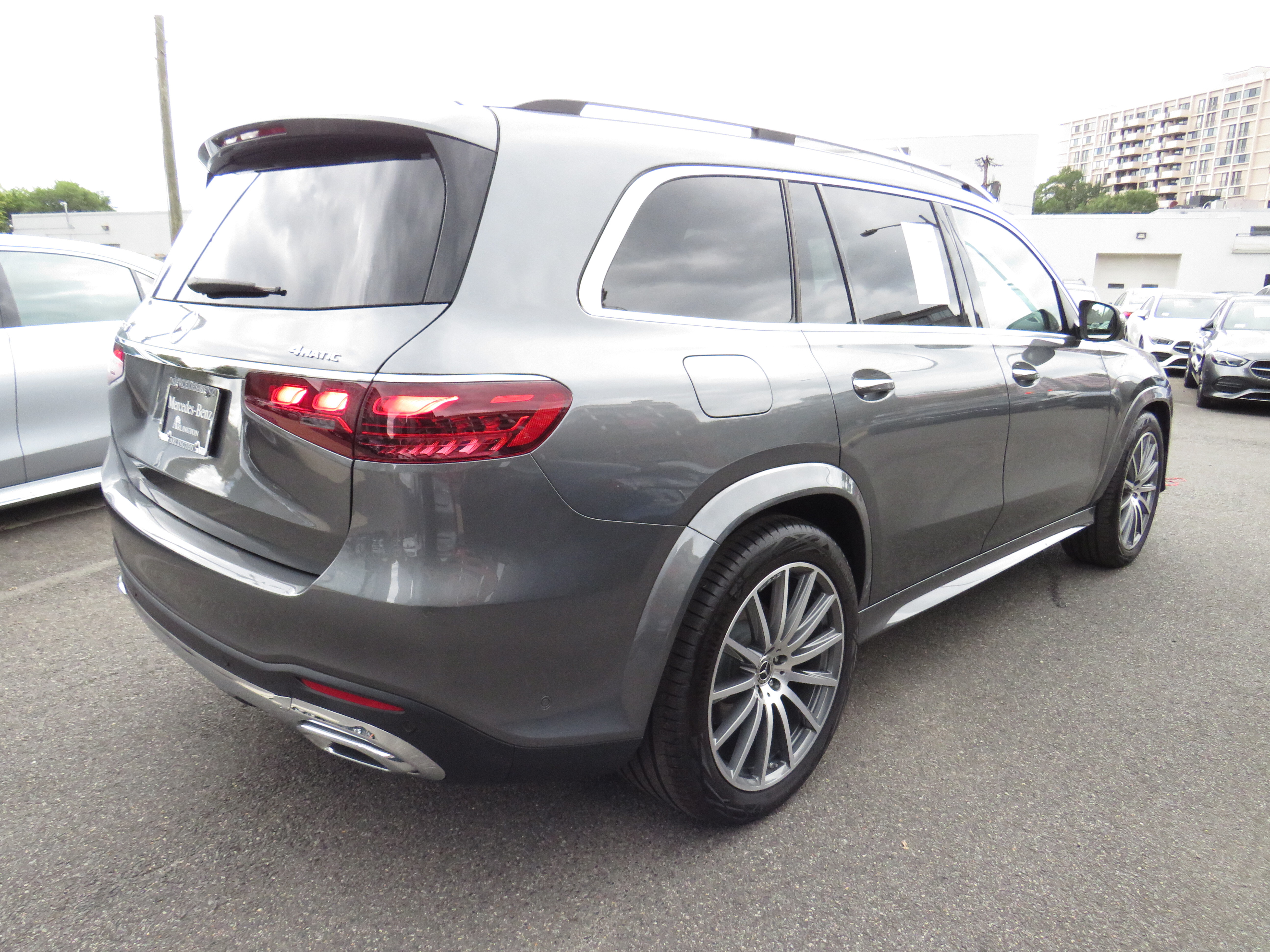 Certified Used 2025 Selenite Grey Metallic Mercedes-Benz GLS 450 image 4