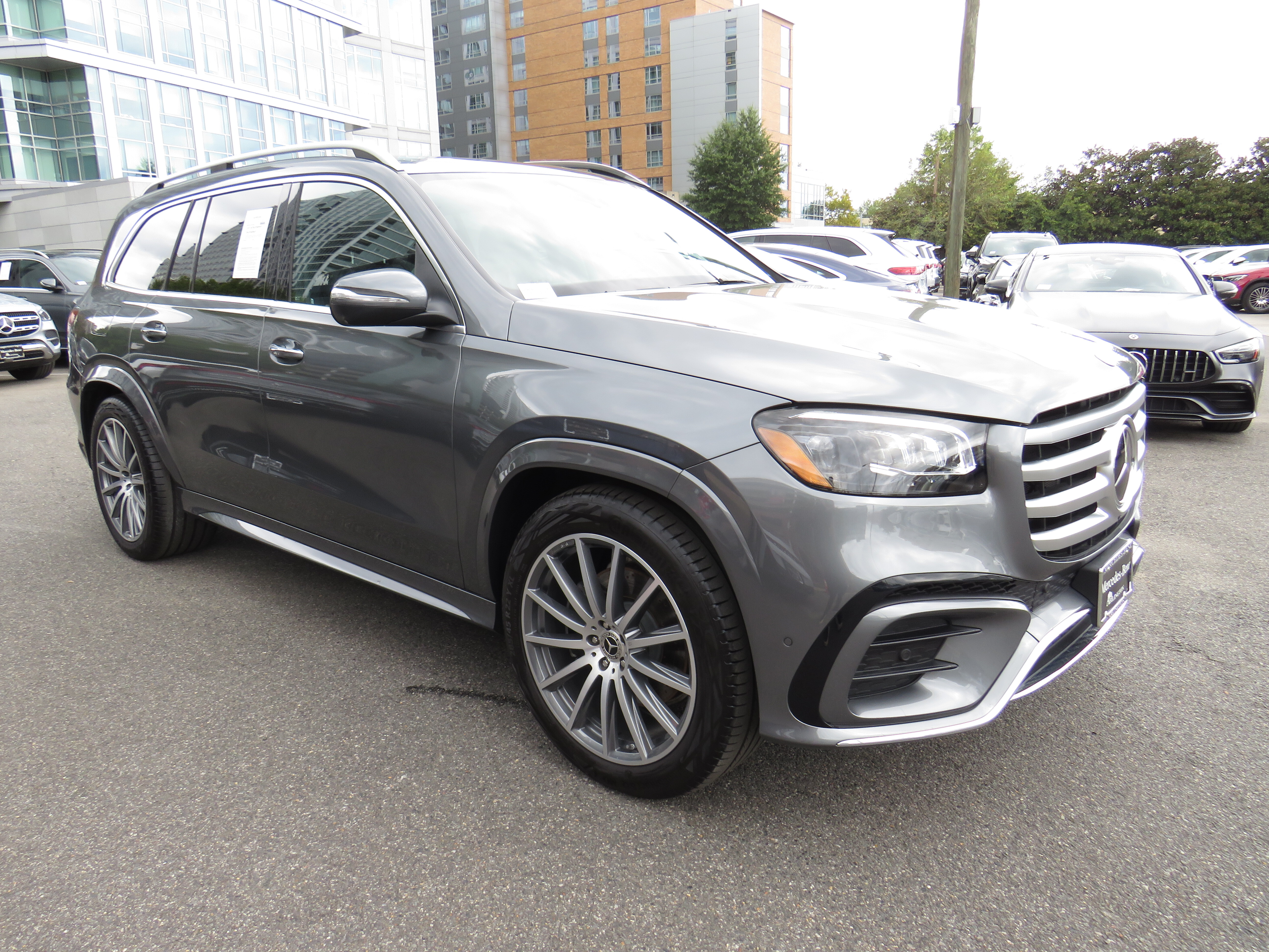 Certified Used 2025 Selenite Grey Metallic Mercedes-Benz GLS 450 image 5