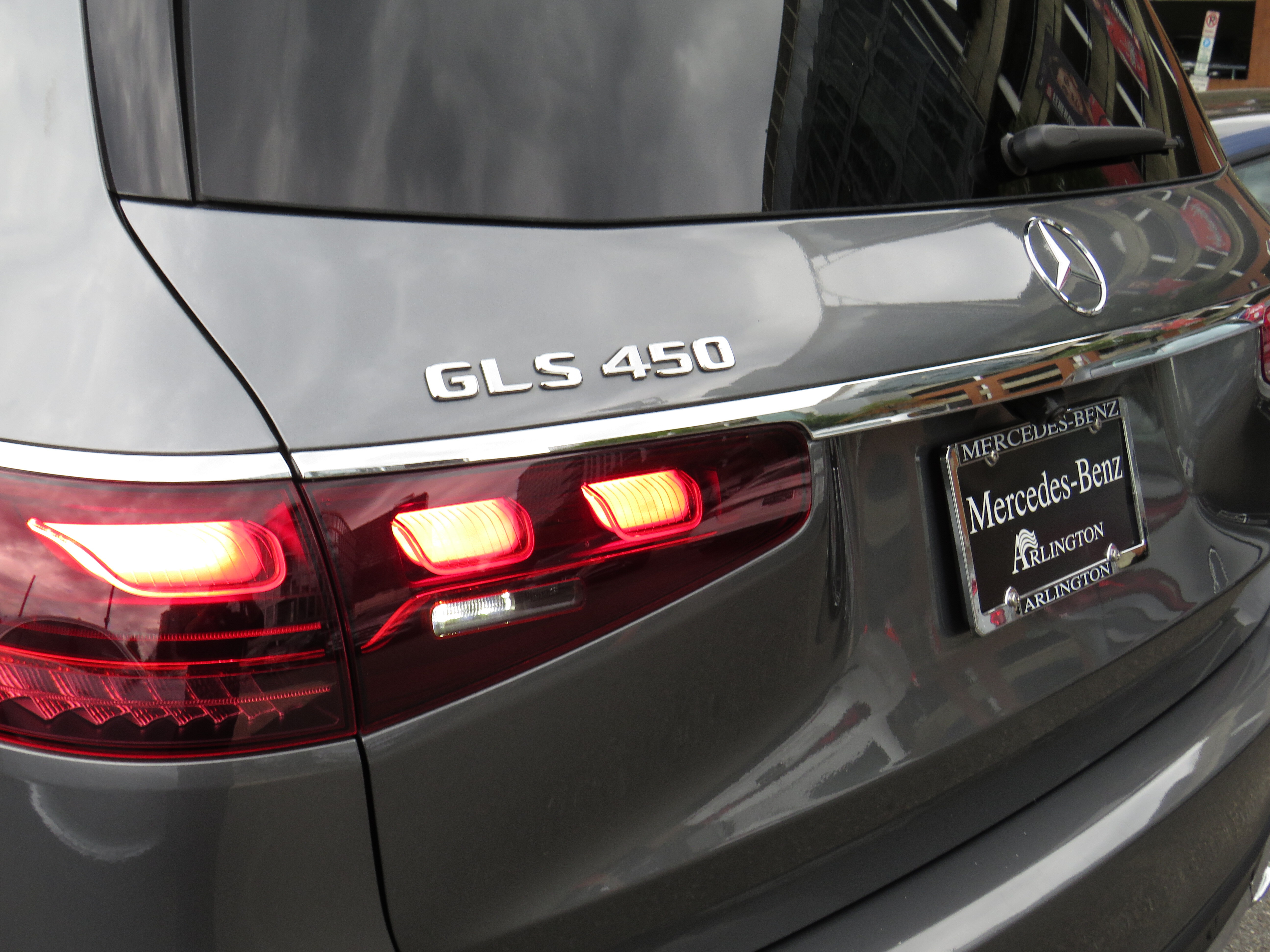 Certified Used 2025 Selenite Grey Metallic Mercedes-Benz GLS 450 image 28