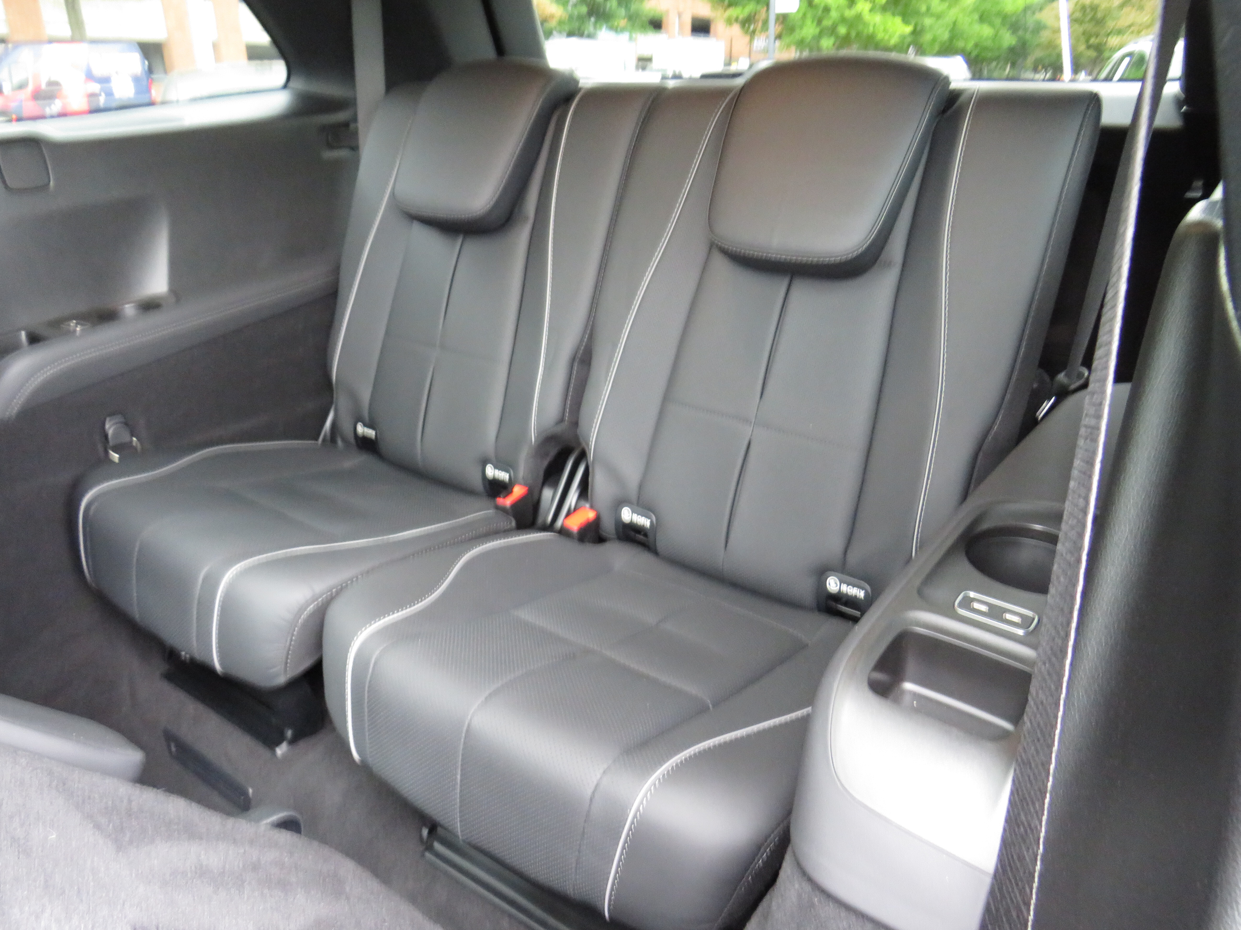 Certified Used 2025 Selenite Grey Metallic Mercedes-Benz GLS 450 image 20