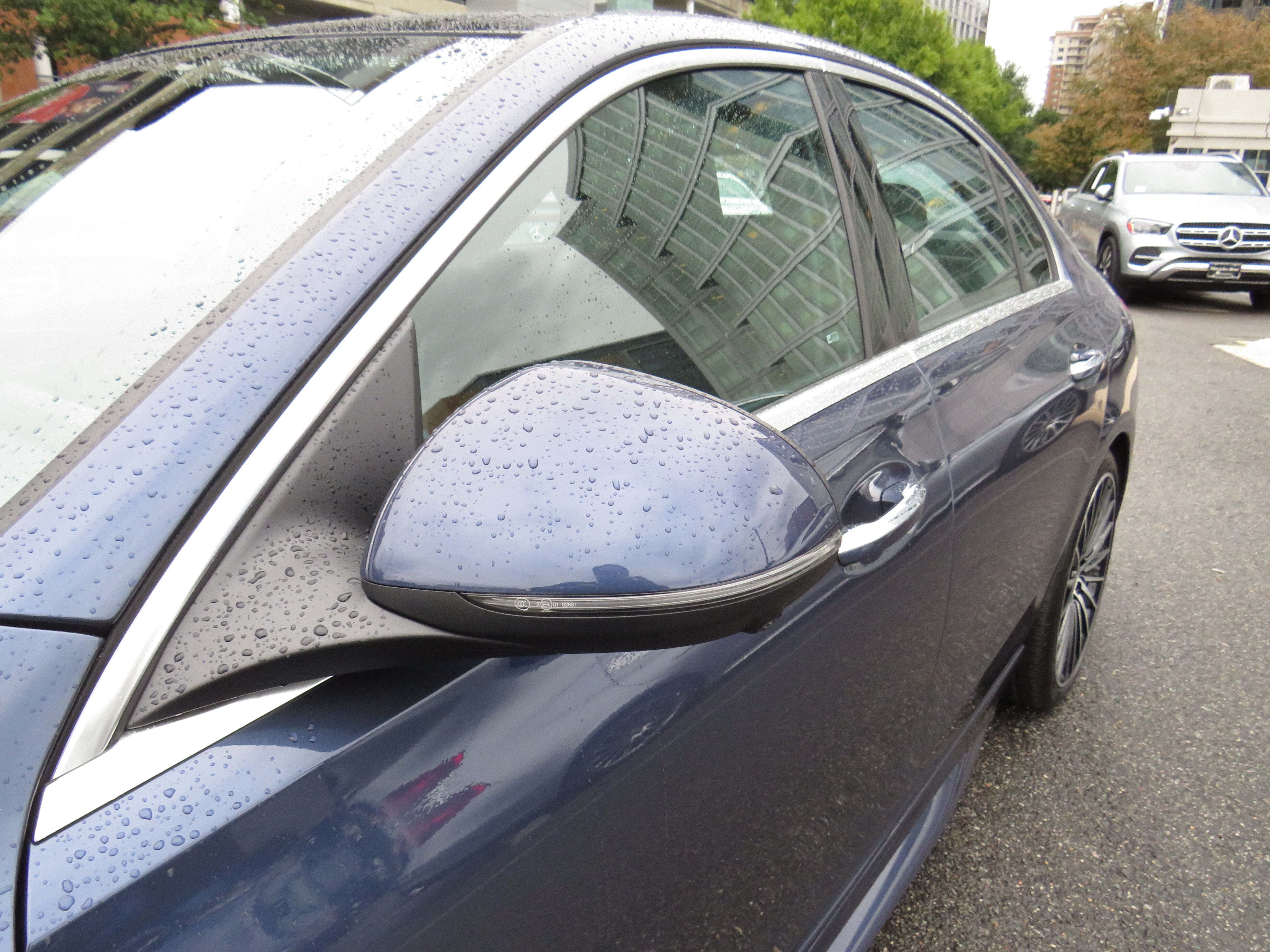 Used 2026 Twilight Blue Metallic Mercedes-Benz C 300 4MATIC® image 27