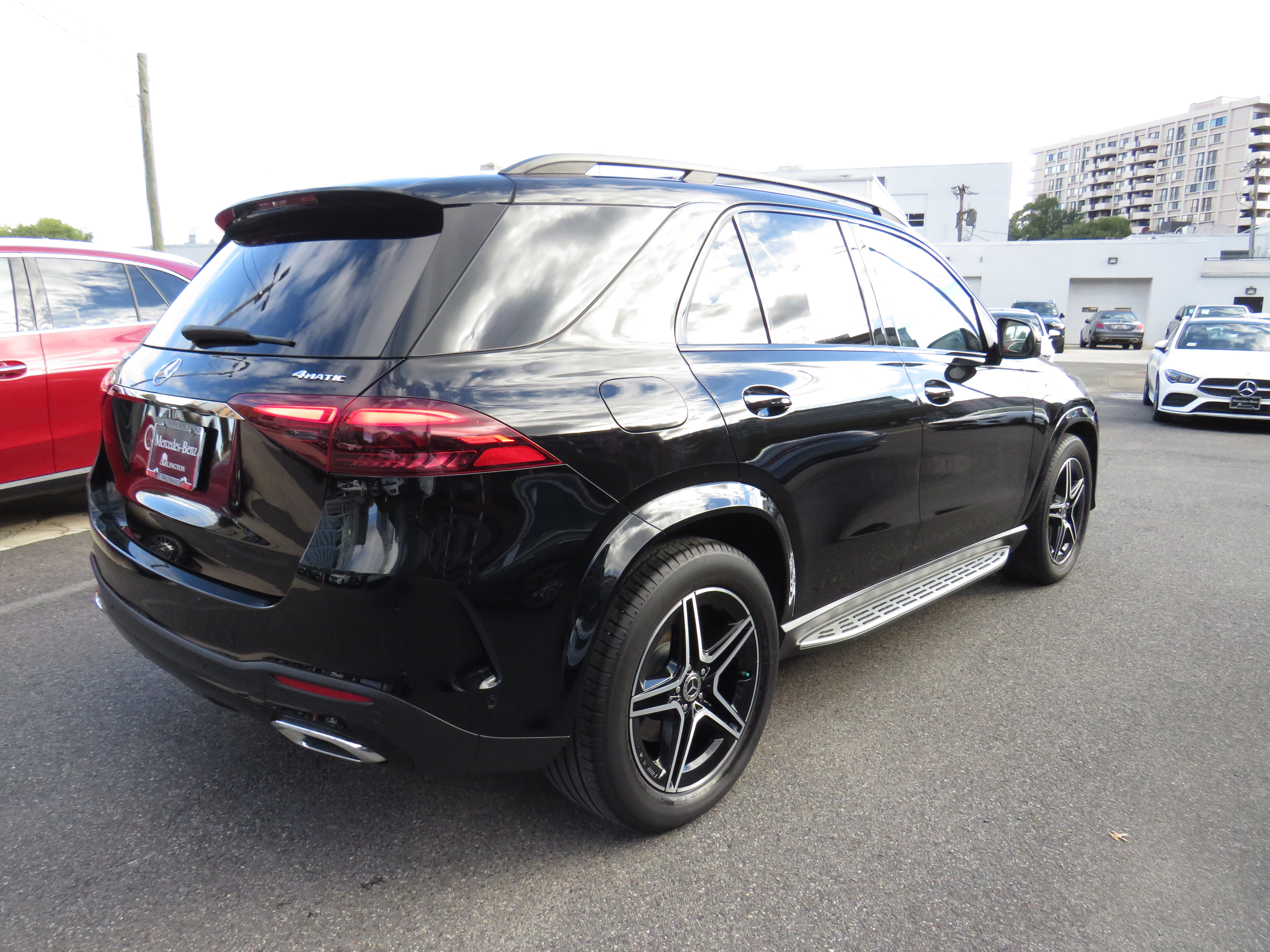 Certified Used 2024 Black Mercedes-Benz GLE 350 4MATIC® image 4