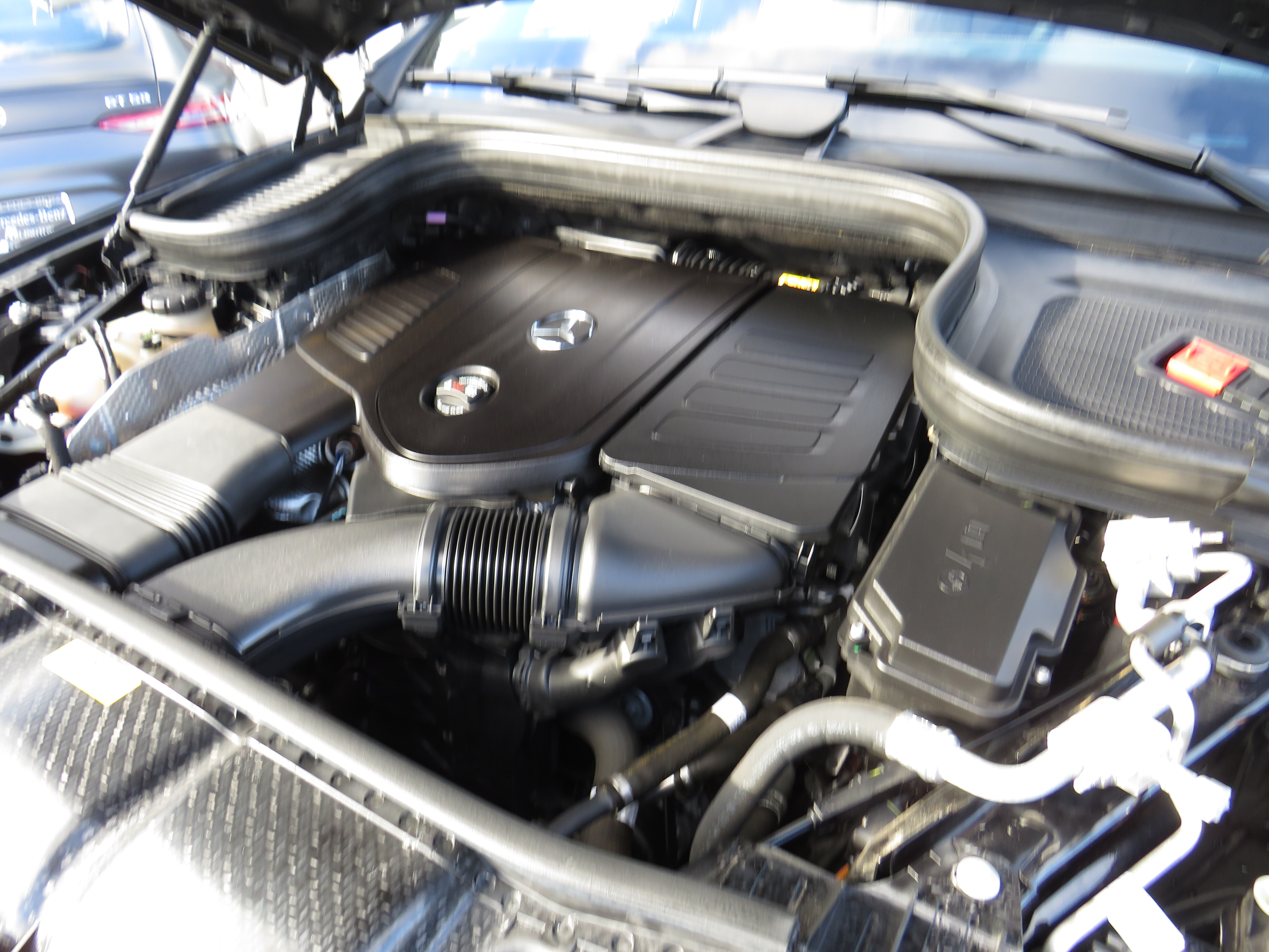 Certified Used 2024 Black Mercedes-Benz GLE 350 4MATIC® image 7
