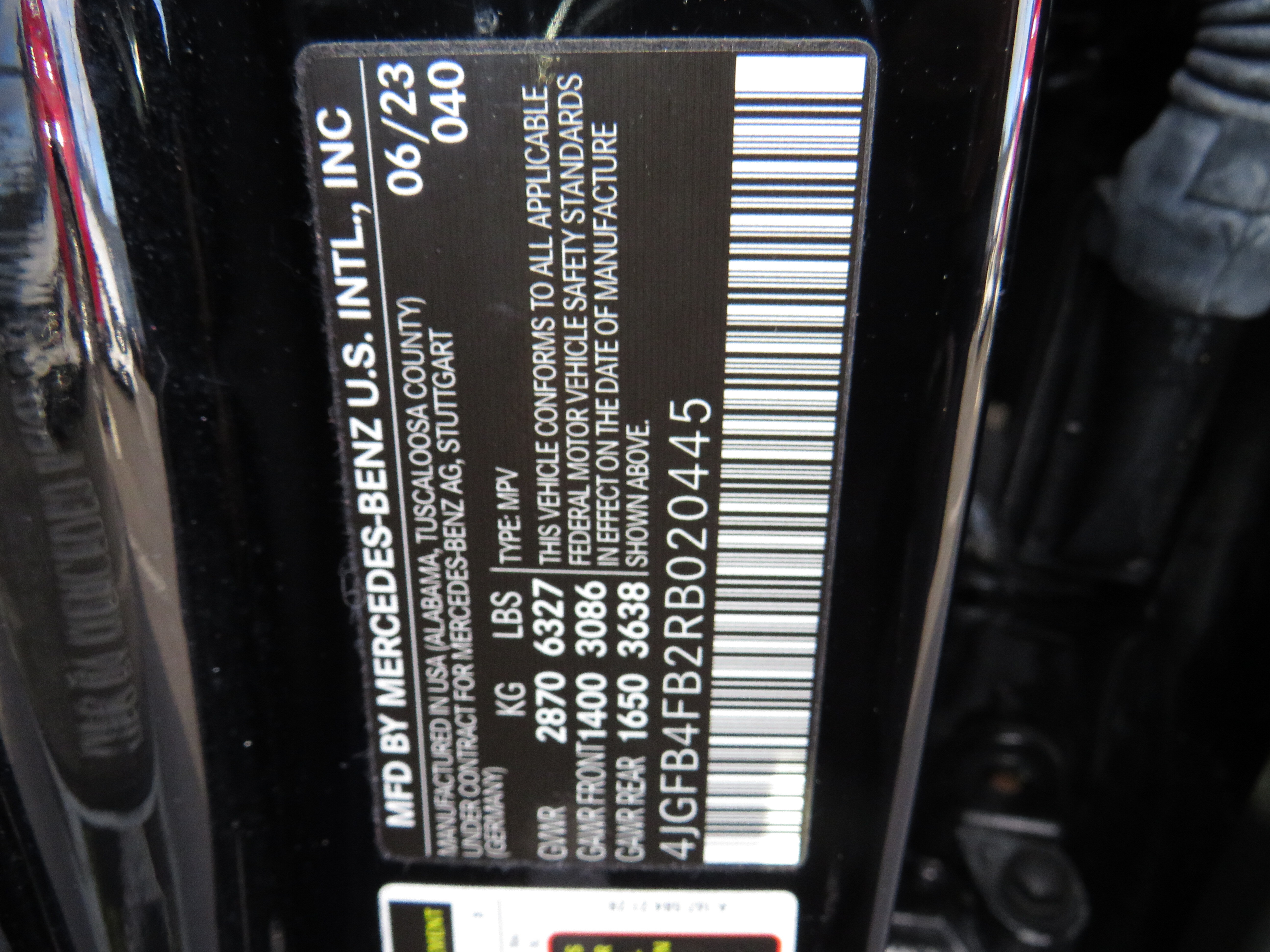 Certified Used 2024 Black Mercedes-Benz GLE 350 4MATIC® image 8