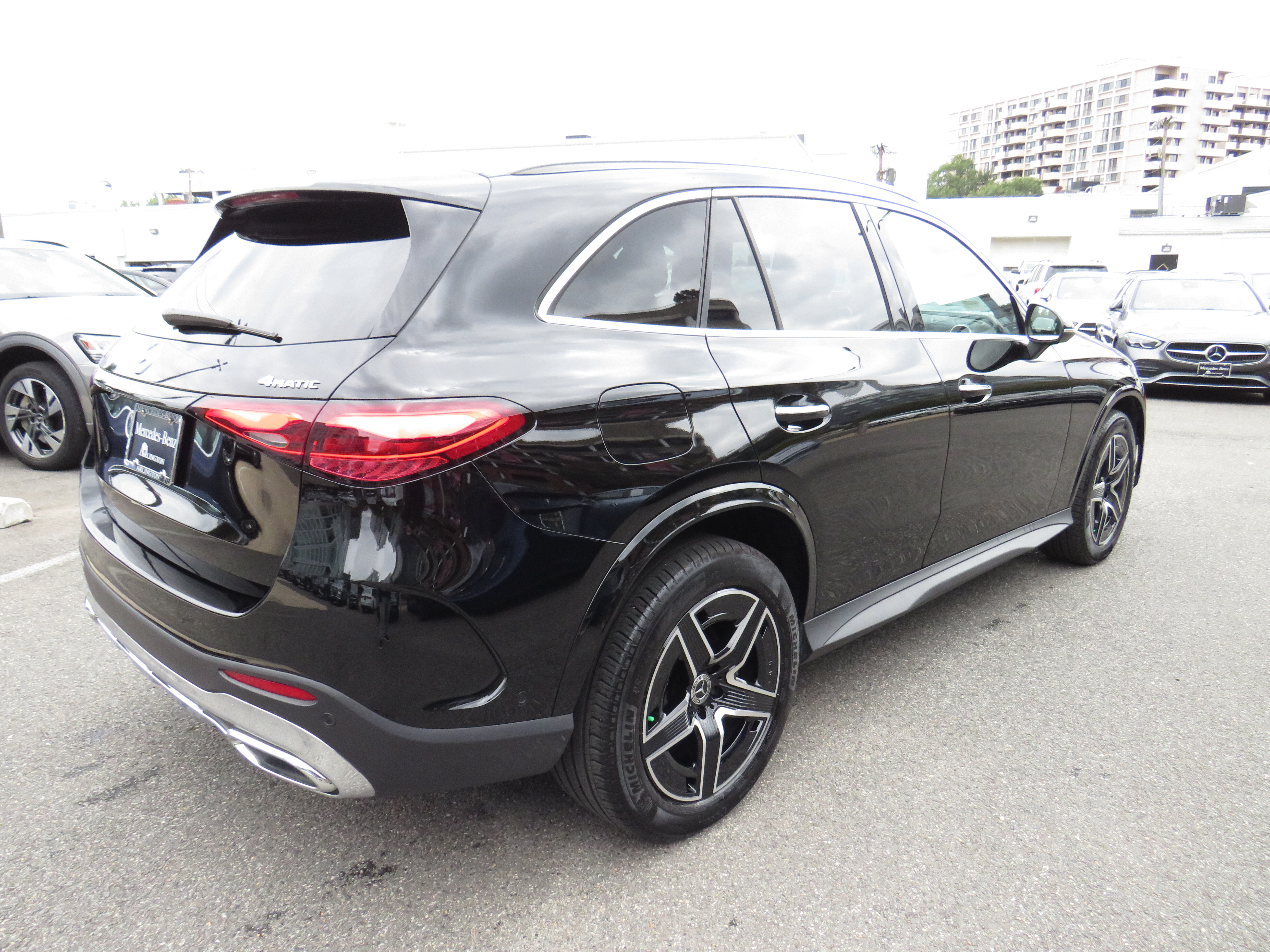 Used 2026 Black Mercedes-Benz GLC 300 4MATIC® image 4