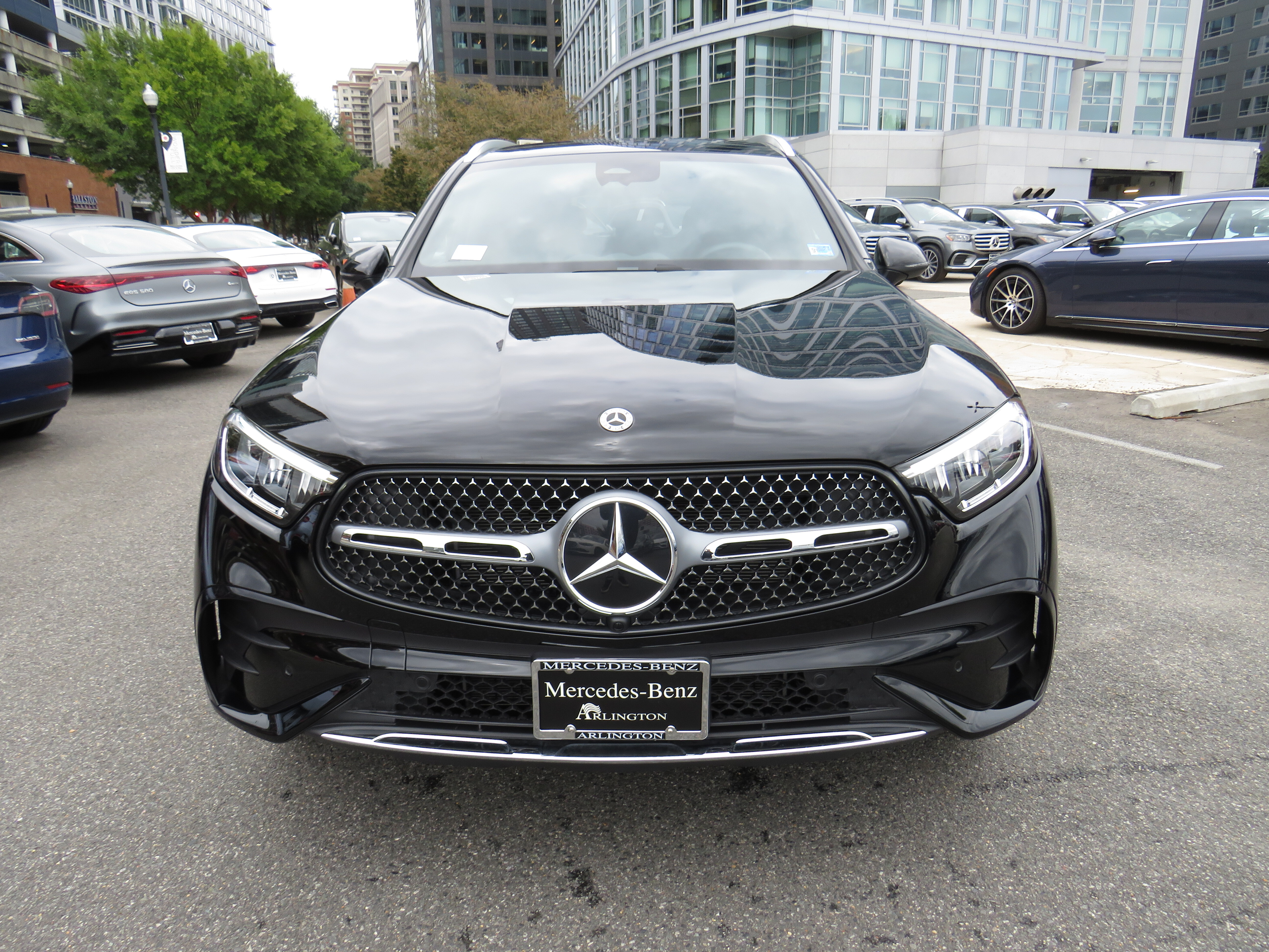 Used 2026 Black Mercedes-Benz GLC 300 4MATIC® image 6