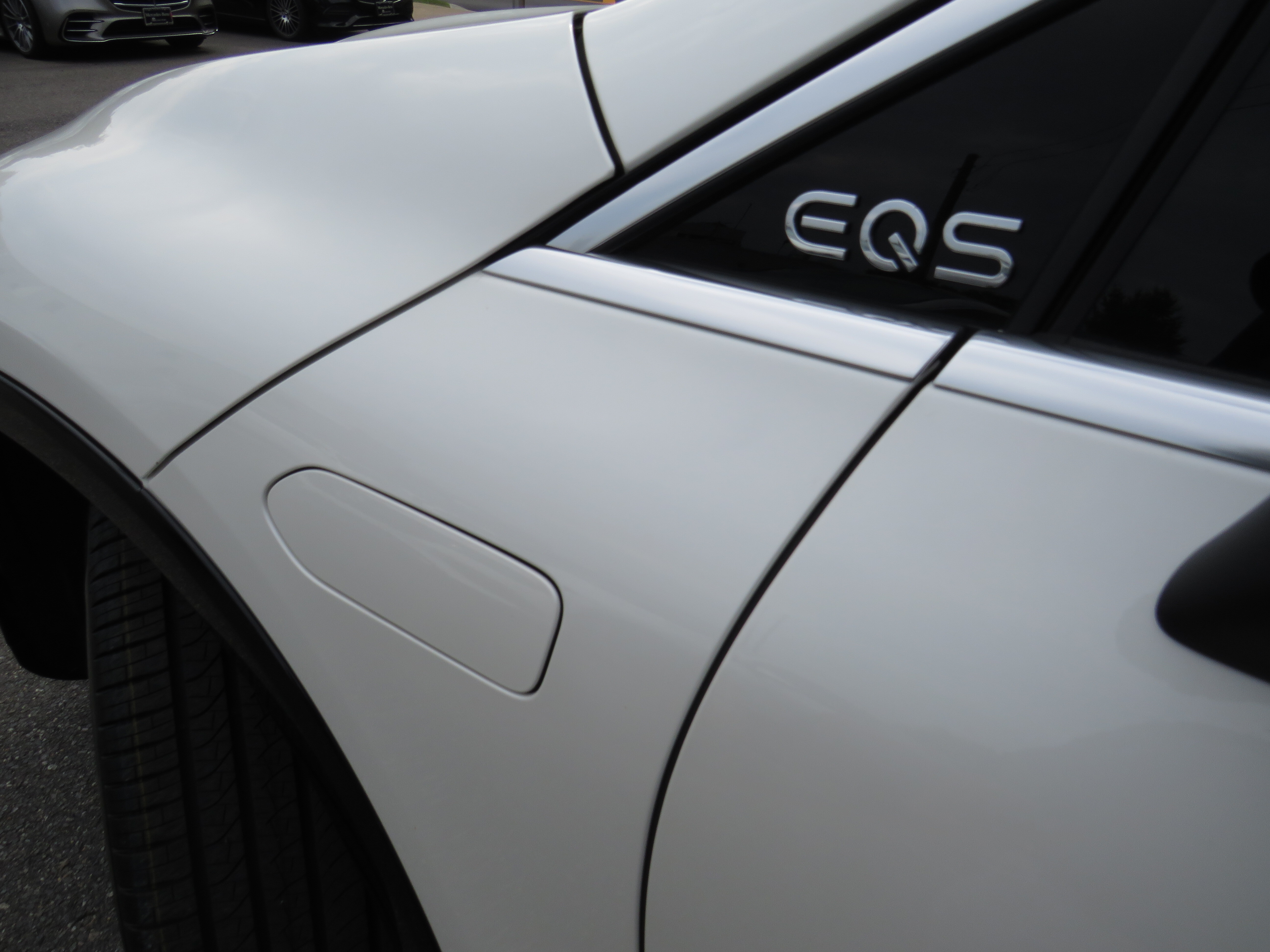 Certified Used 2023 Polar White Mercedes-Benz EQS 580 4MATIC® image 27