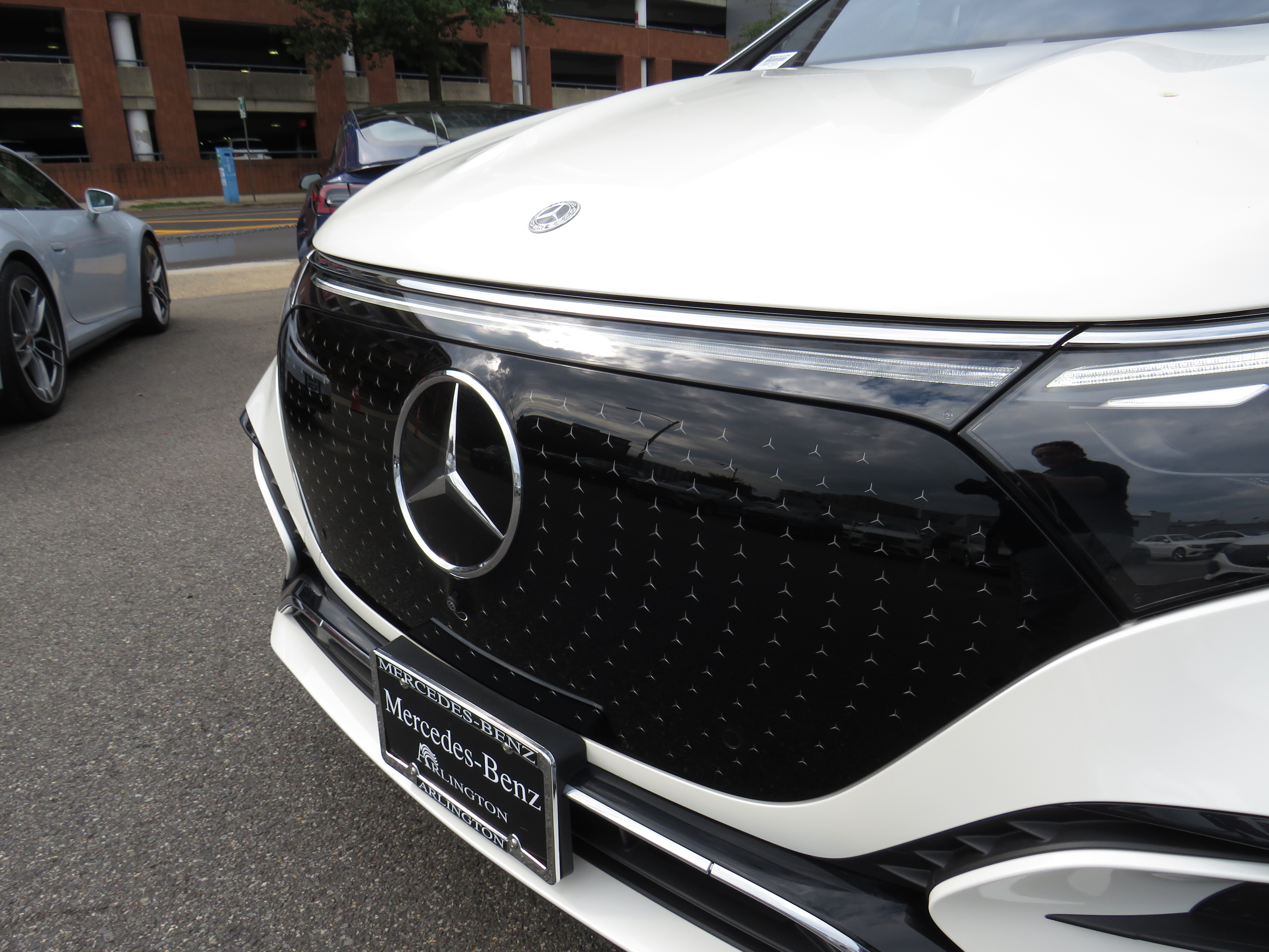 Certified Used 2023 Polar White Mercedes-Benz EQS 580 4MATIC® image 24