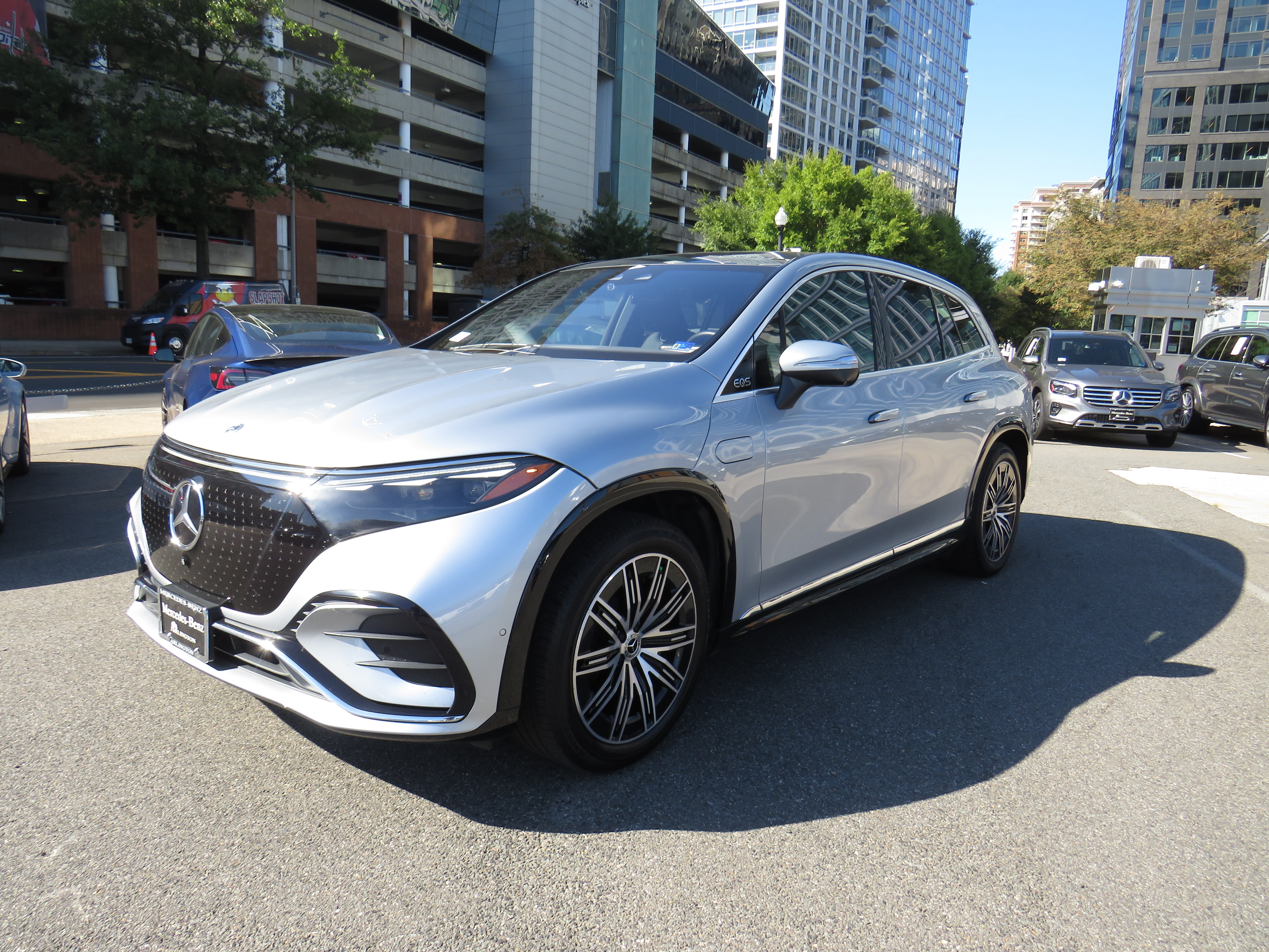 2023 Mercedes-Benz EQS SUV