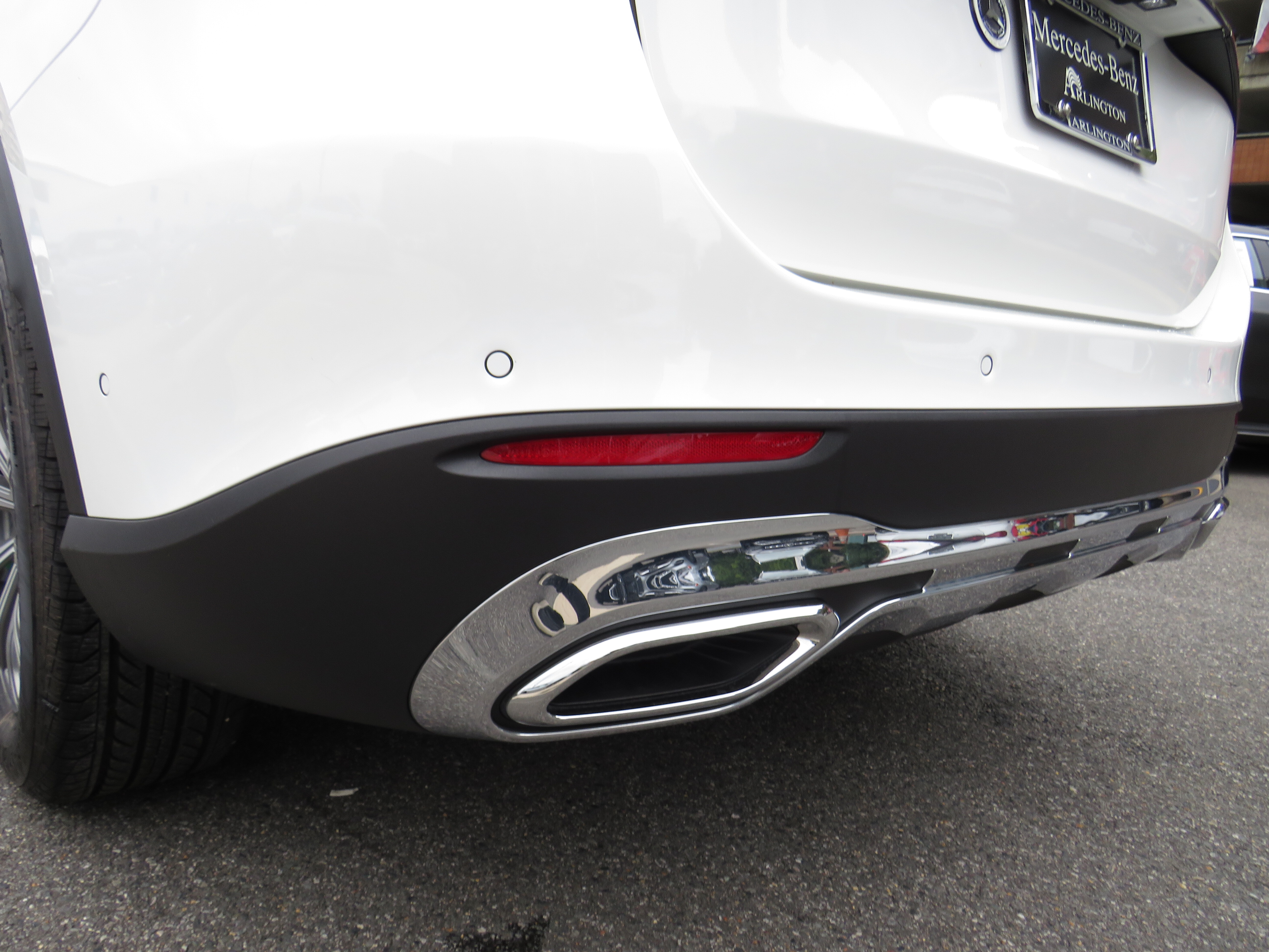 Used 2026 Polar White Mercedes-Benz GLC 300 4MATIC® image 31