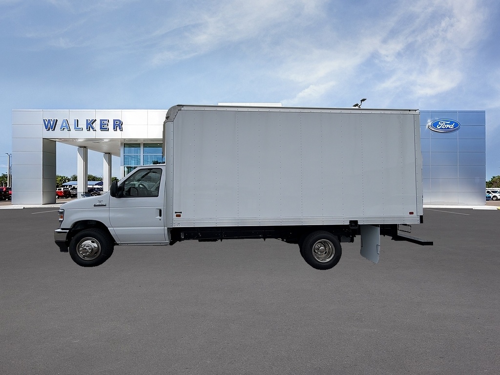 2027 Ford E-Series Cutaway E-450 DRW Knapheide 16' Box for Sale in Clearwater, FL – $63,179 | Walker Ford