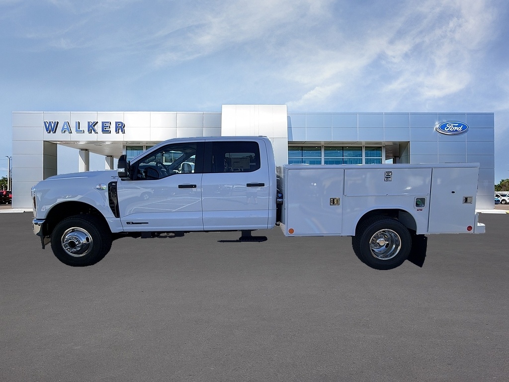 2027 Ford Super Duty F-350 DRW XL 4WD Crew Cab Reading 9' Service Body for Sale in Clearwater, FL – $93,358 | SilentAutoBroker.com