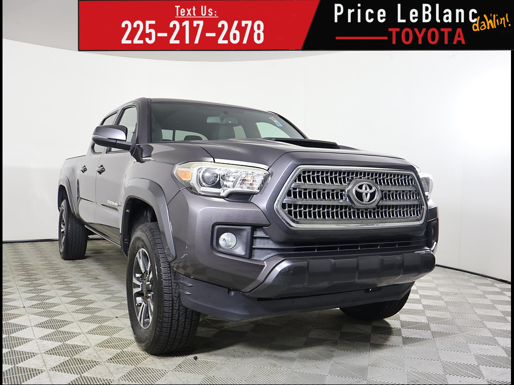Magnetic Gray Metallic 2016 Toyota Tacoma Pickup Truck 4X2 6-Speed Automatic