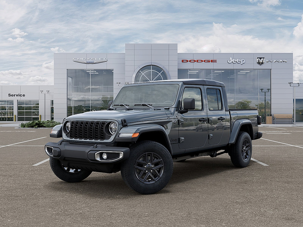 2026 Jeep Gladiator Sport S 4×4 comparison vehicle